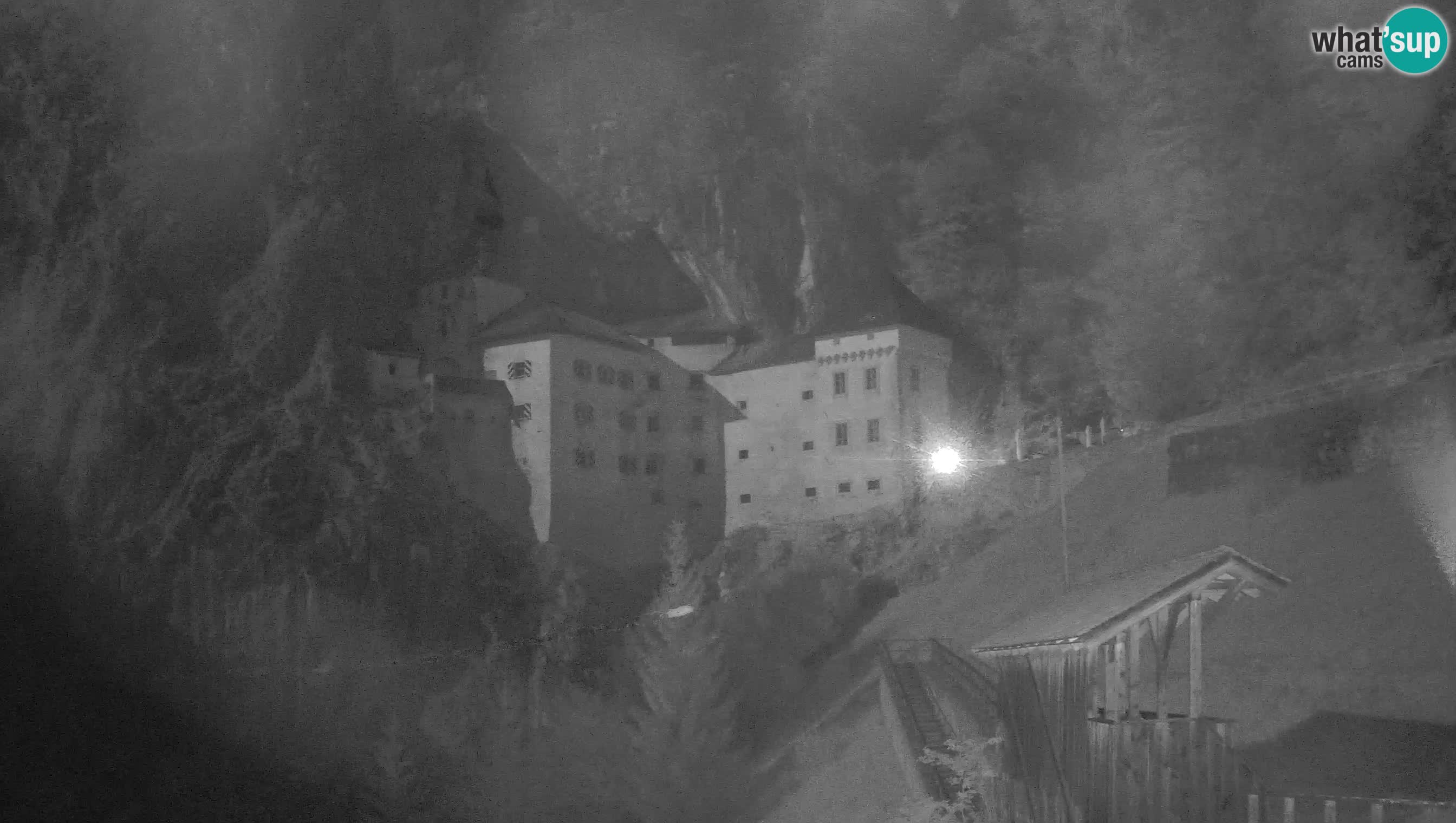 Live Webcam Castello di Predjama – Postumia – Slovenia