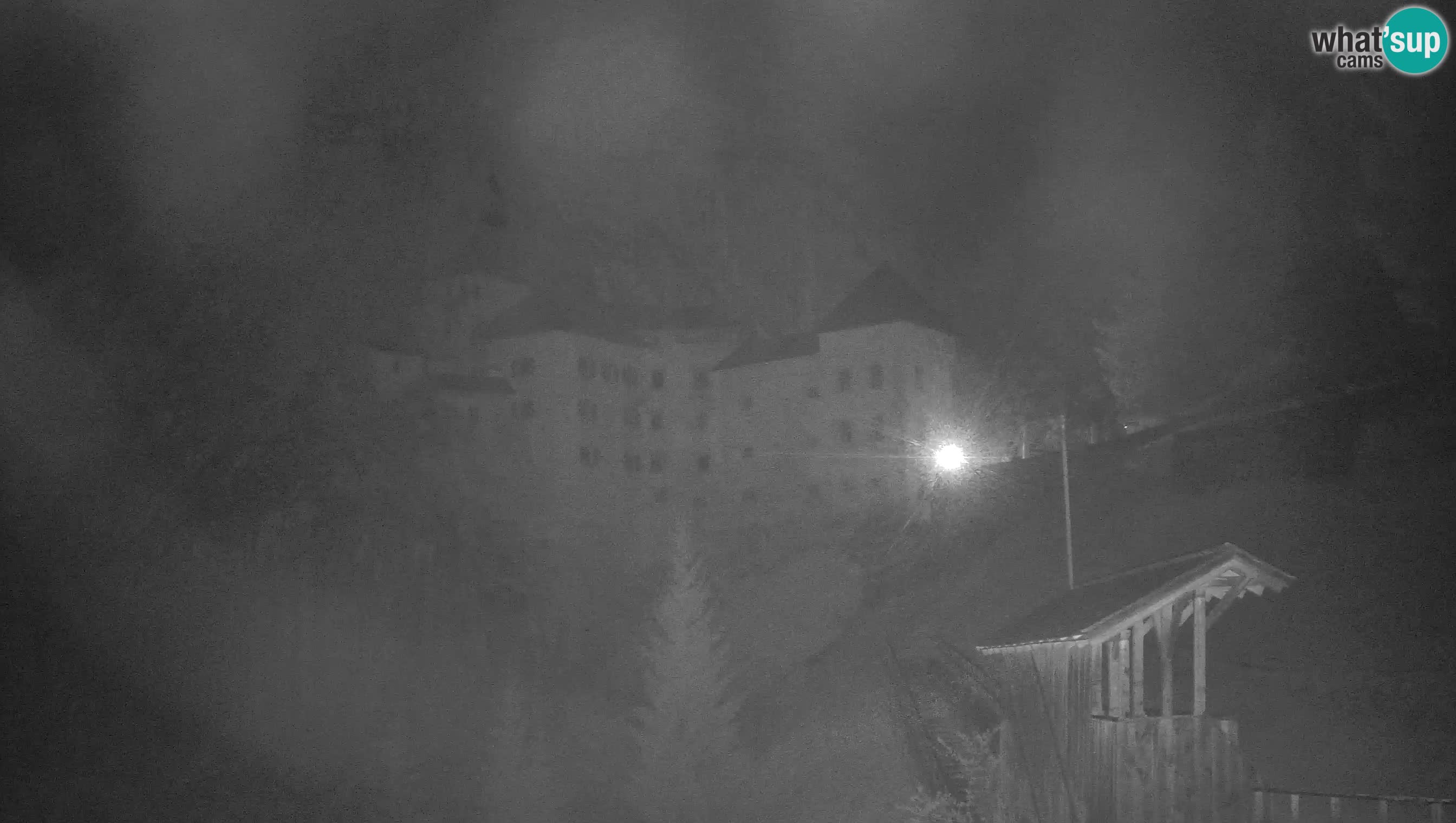 Live Webcam Grad Predjama – Château de Predjama – Postojna – Slovénie