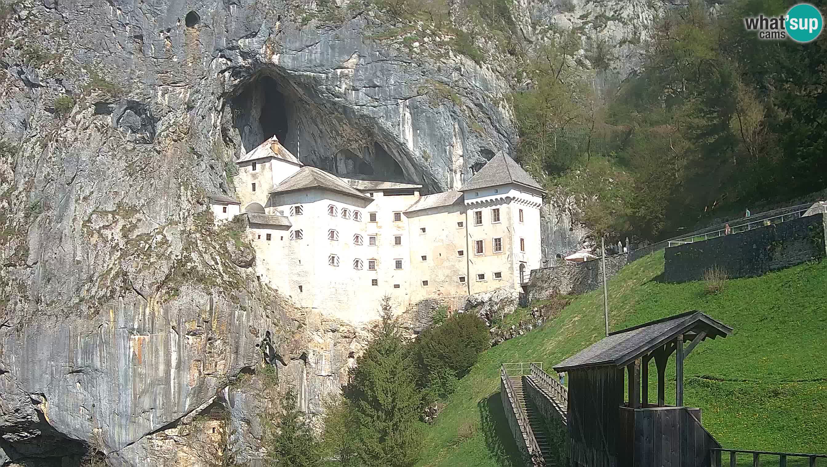Web kamera Predjamski dvorac – Postojna – Slovenija