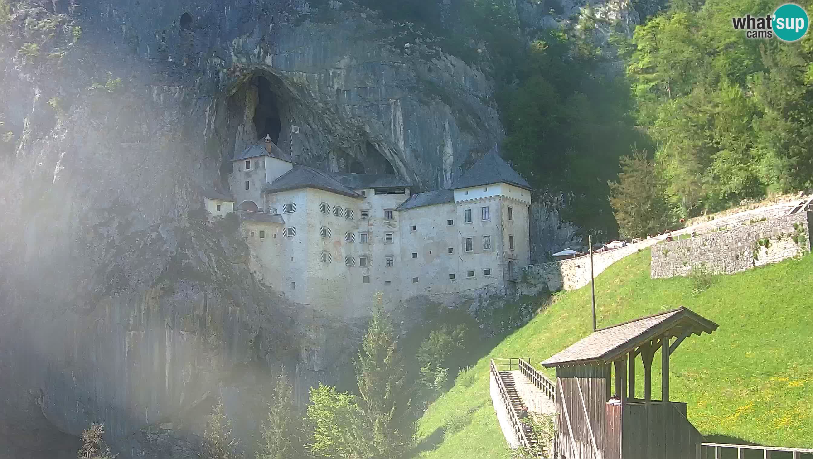 Camera en vivo Castillo de Predjama – Postojna – Eslovenia