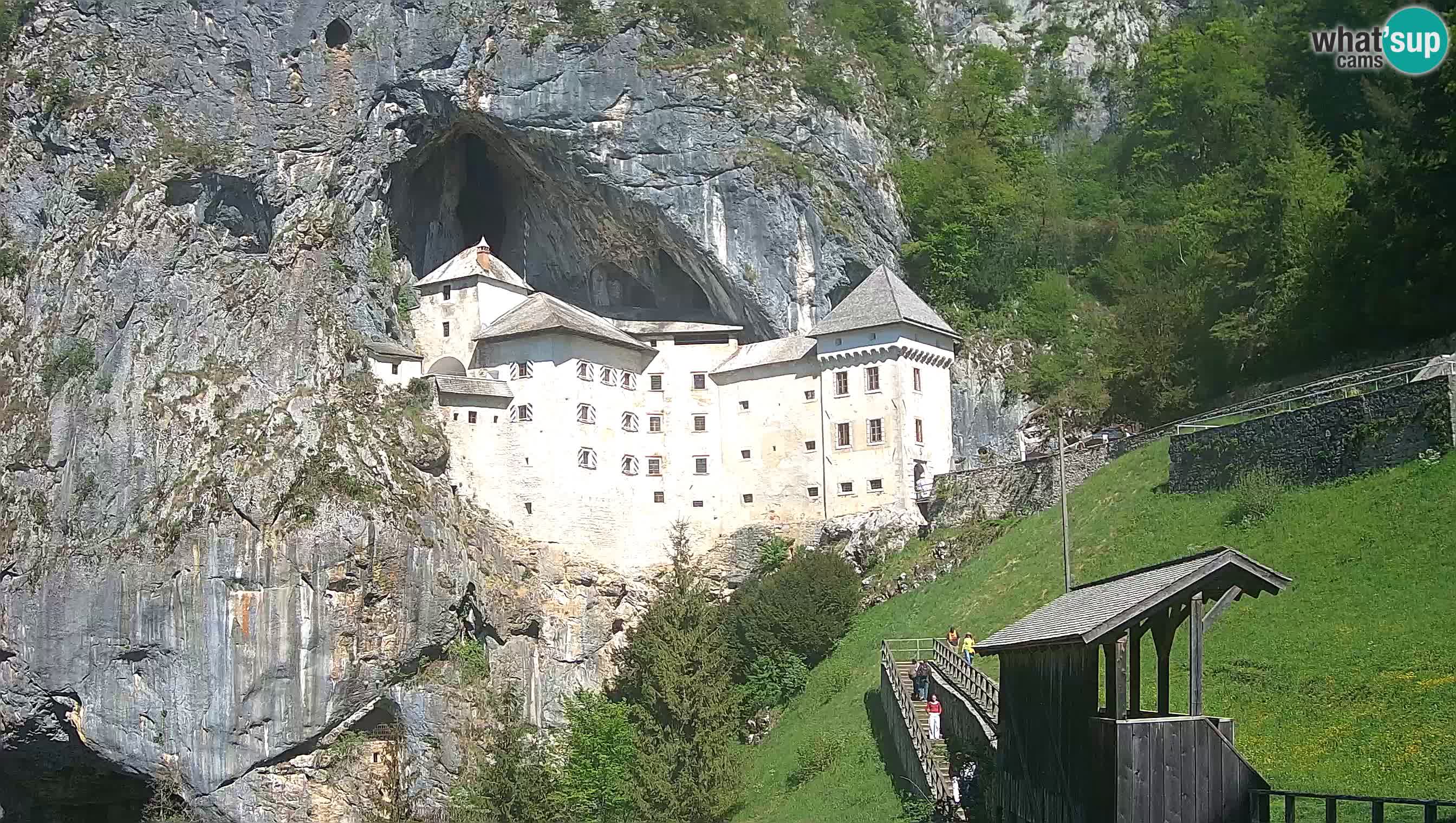 Live Webcam Predjamski grad – Predjama Castle – Postojna – Slovenia