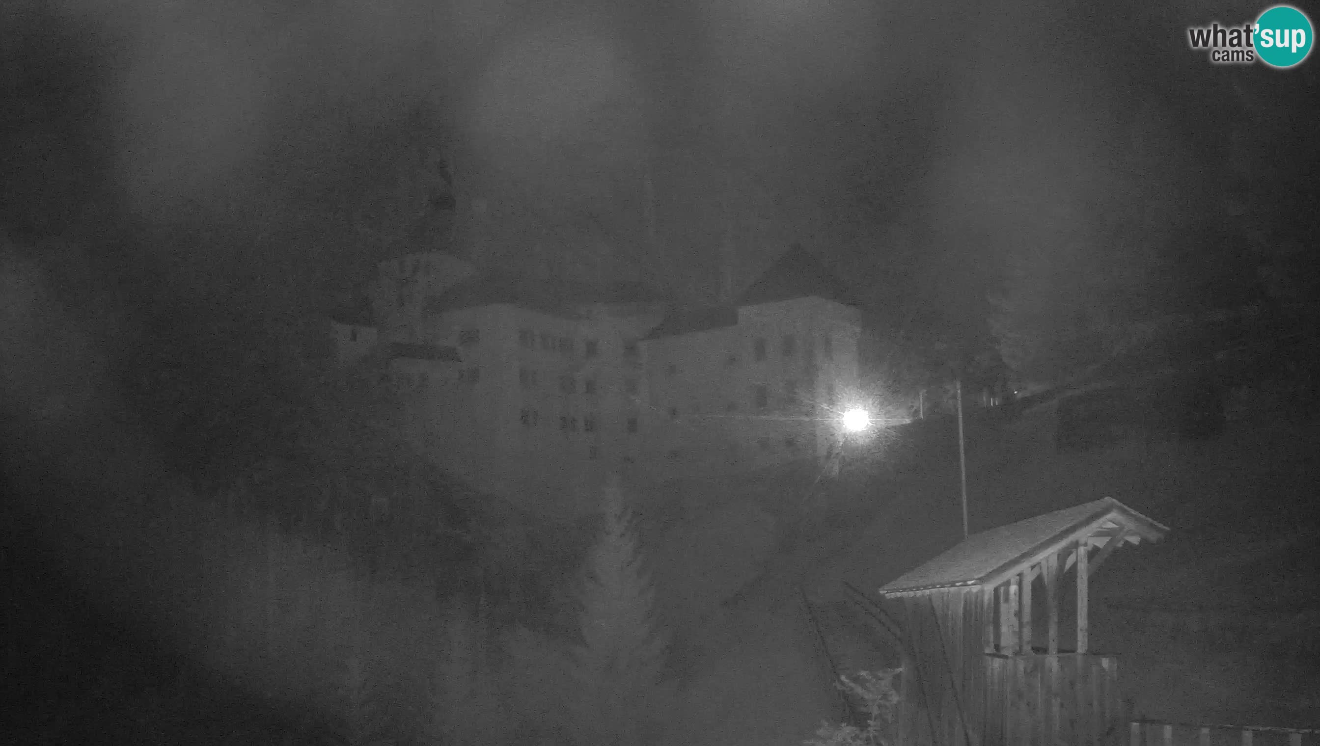 Live Webcam Grad Predjama – Château de Predjama – Postojna – Slovénie