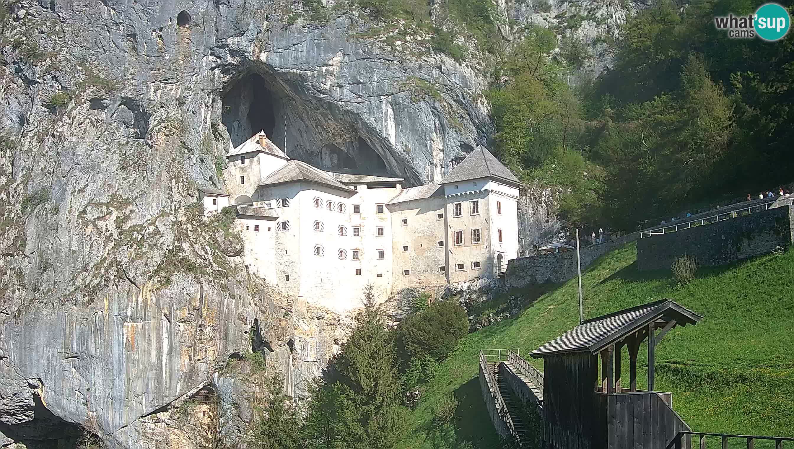 Web kamera Predjamski dvorac – Postojna – Slovenija