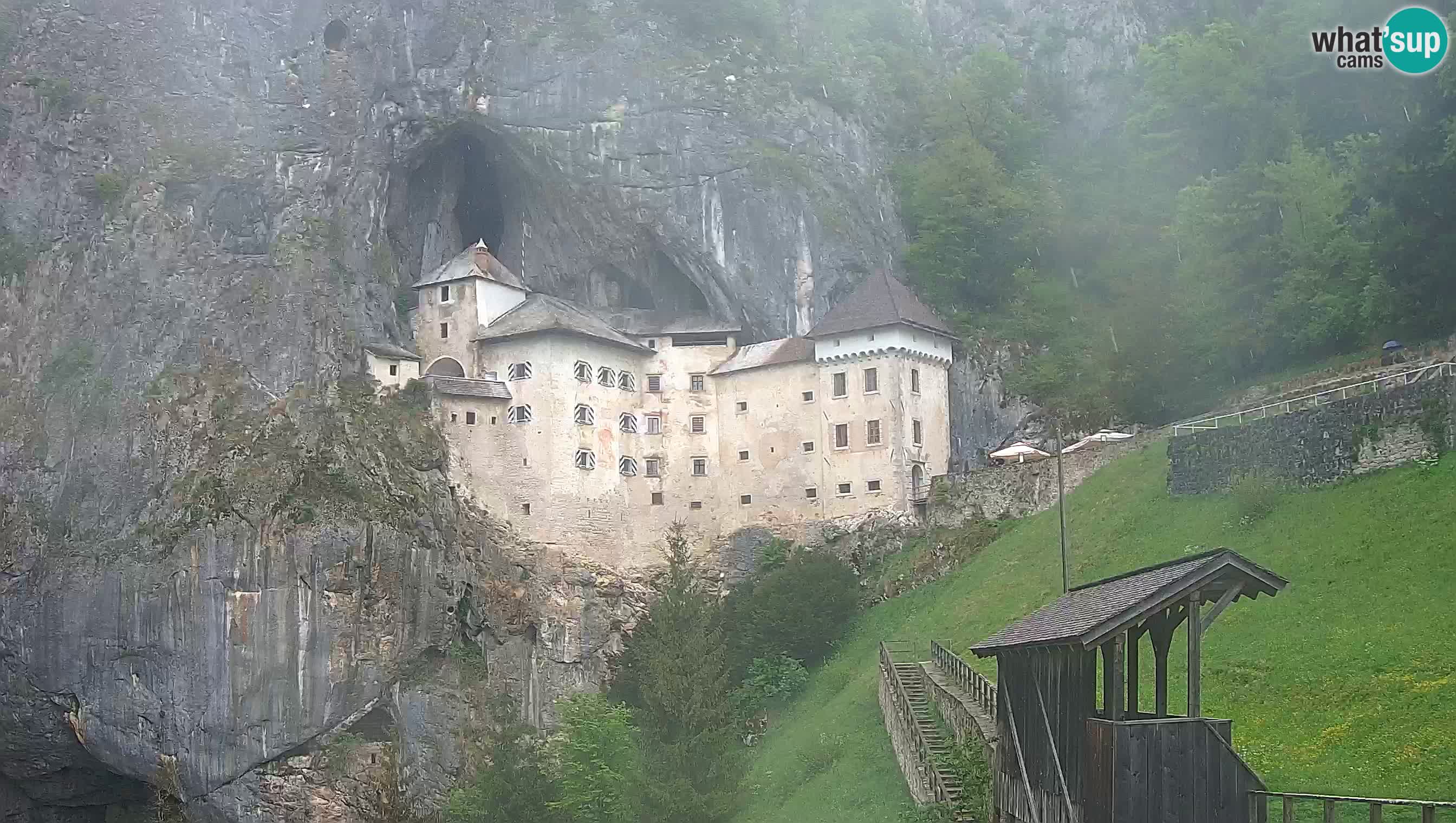Live Webcam Castello di Predjama – Postumia – Slovenia