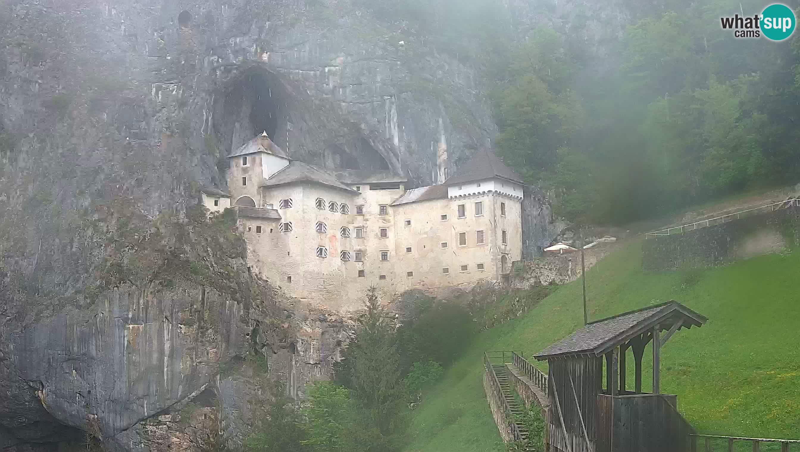 Live Webcam Castello di Predjama – Postumia – Slovenia