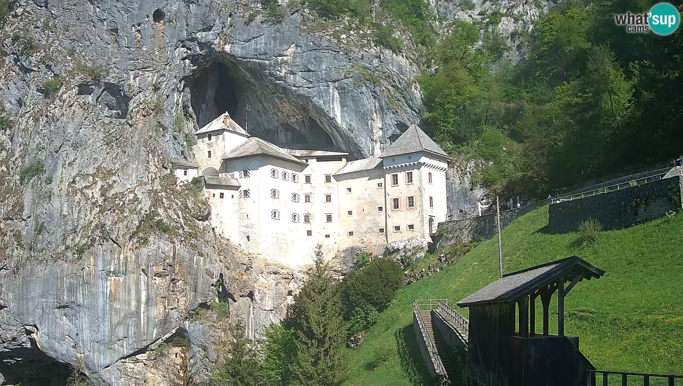 Live Webcam Predjamski grad – Predjama Castle – Postojna – Slovenia