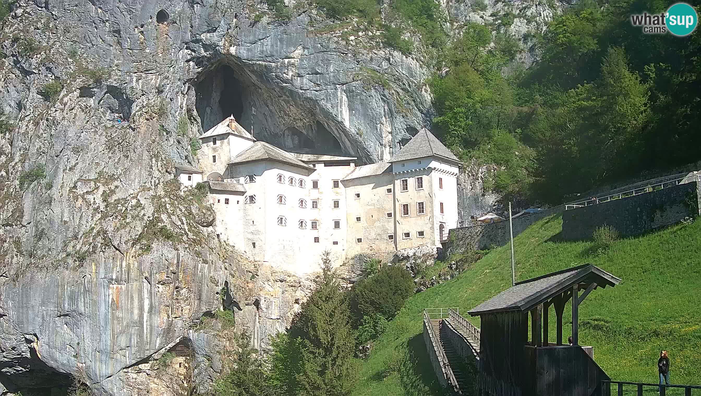 Live Webcam Grad Predjama – Château de Predjama – Postojna – Slovénie