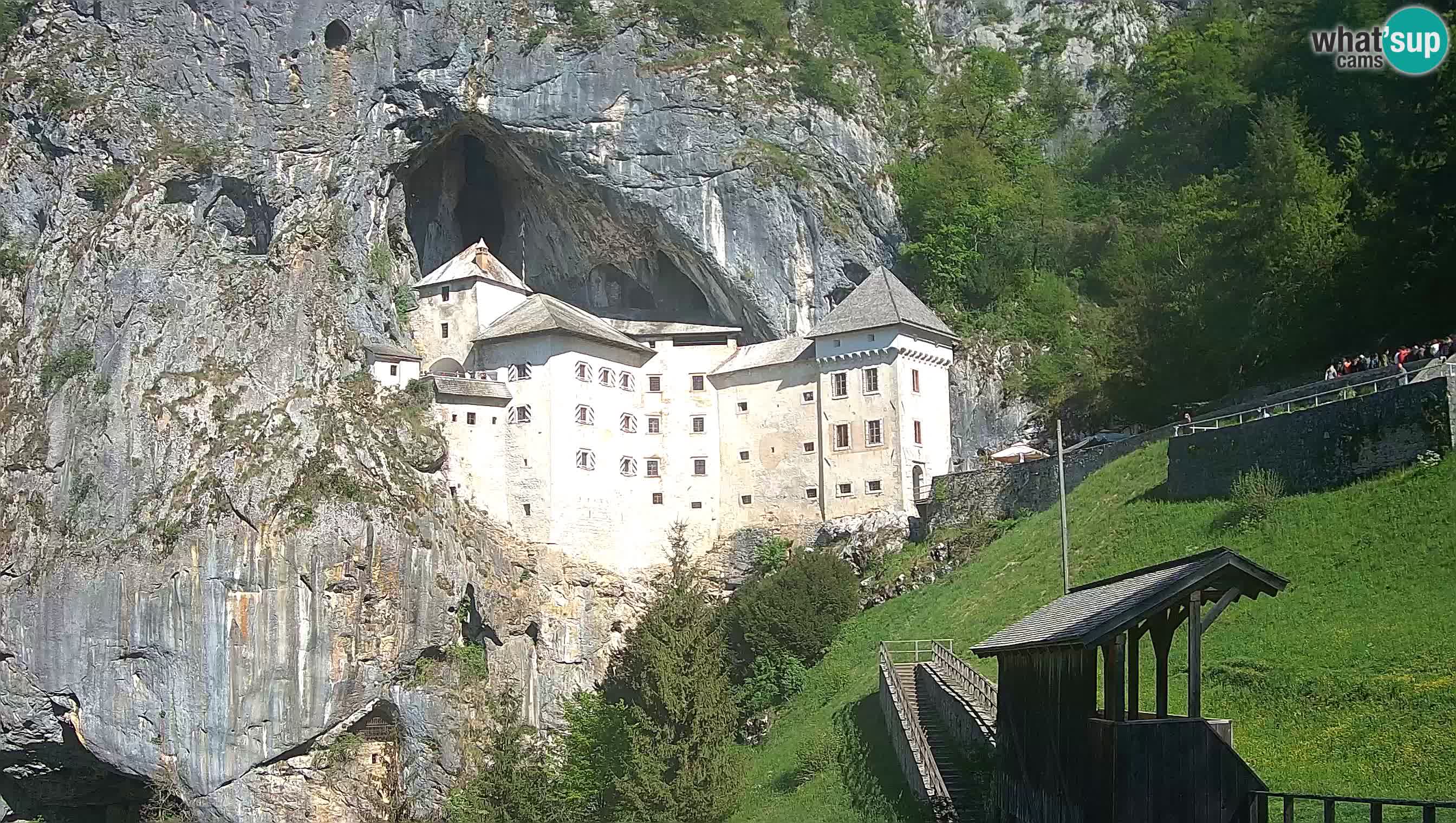 Live Webcam Höhlenburg Predjama – Postojna – Slowenien