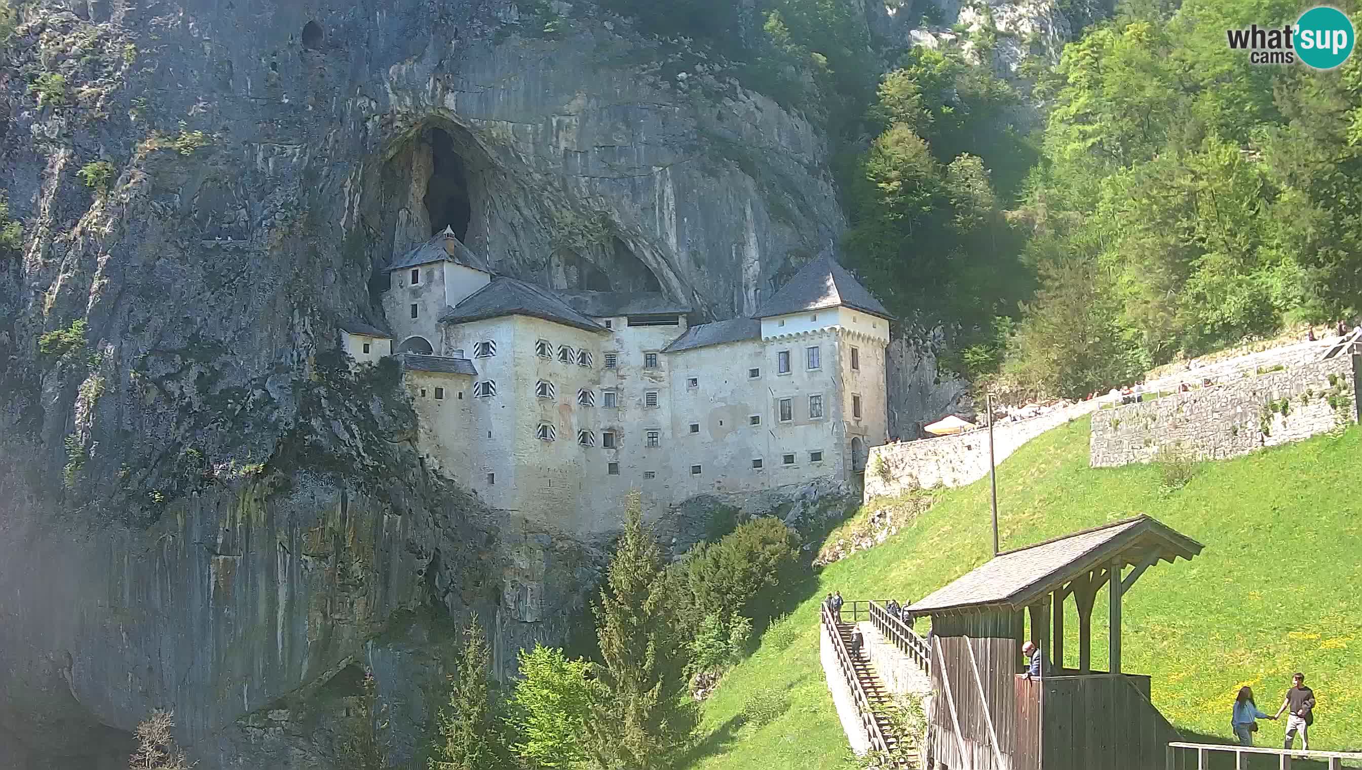Camera en vivo Castillo de Predjama – Postojna – Eslovenia