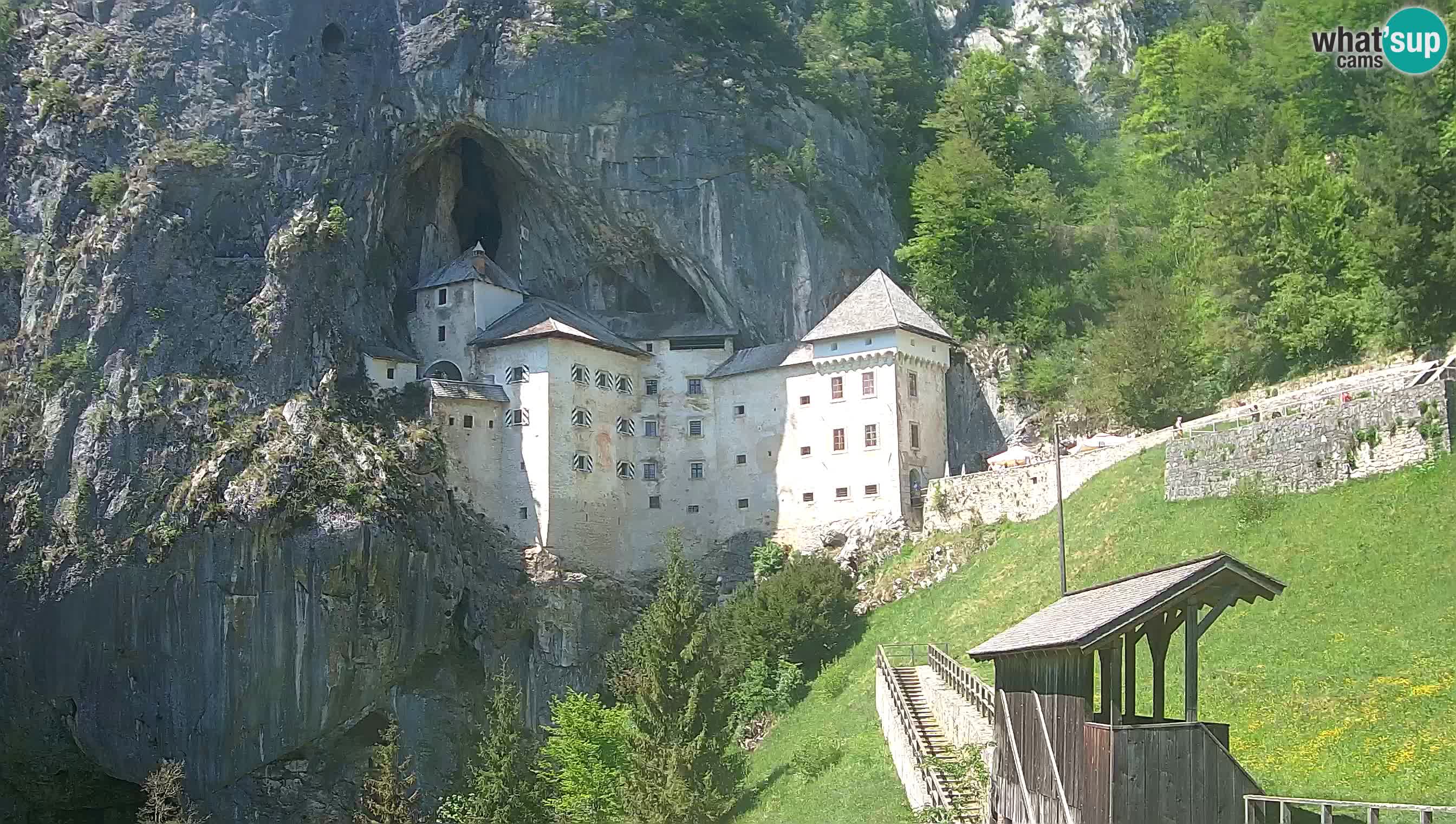 Live Webcam Predjamski grad – Predjama Castle – Postojna – Slovenia