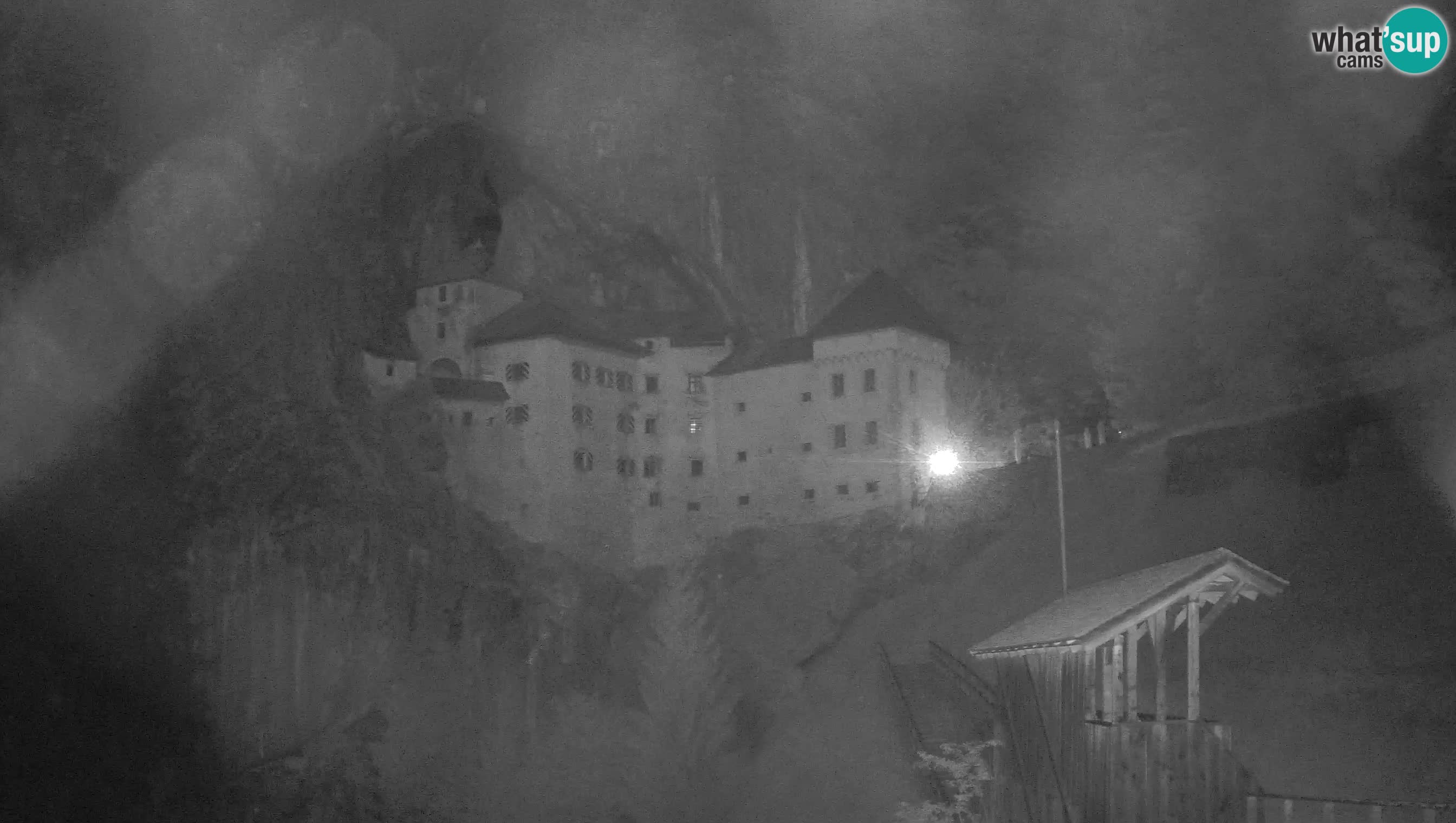 Live Webcam Grad Predjama – Château de Predjama – Postojna – Slovénie