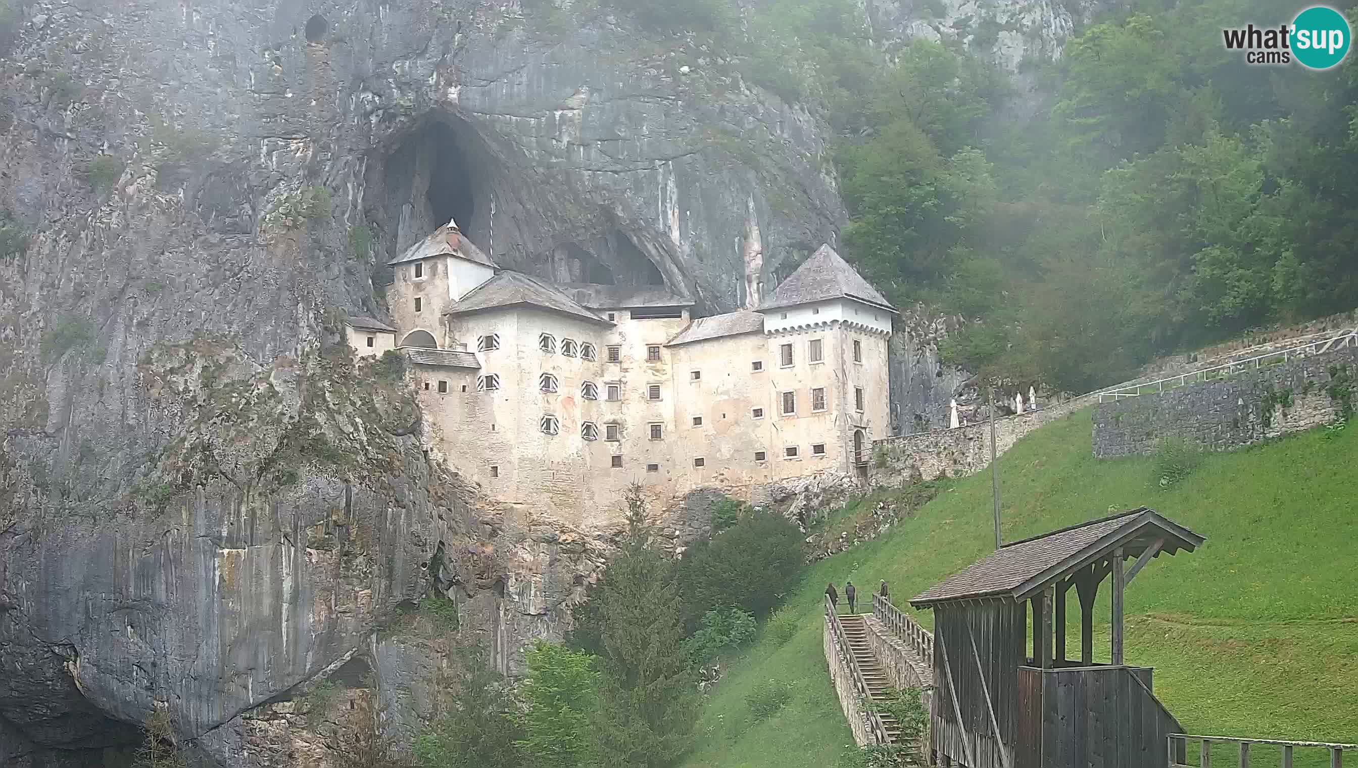 Live Webcam Predjamski grad – Predjama Castle – Postojna – Slovenia