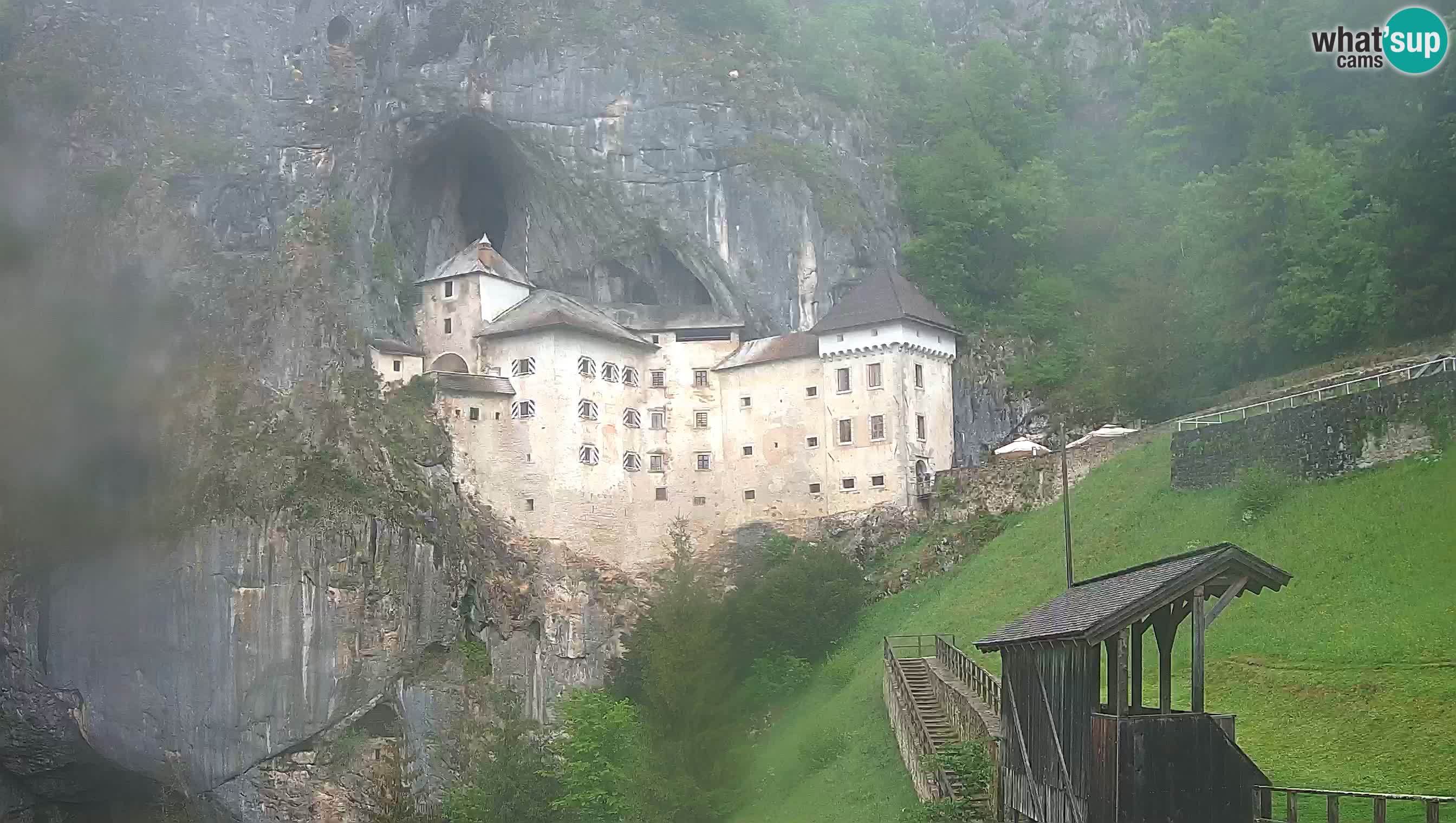 Camera en vivo Castillo de Predjama – Postojna – Eslovenia