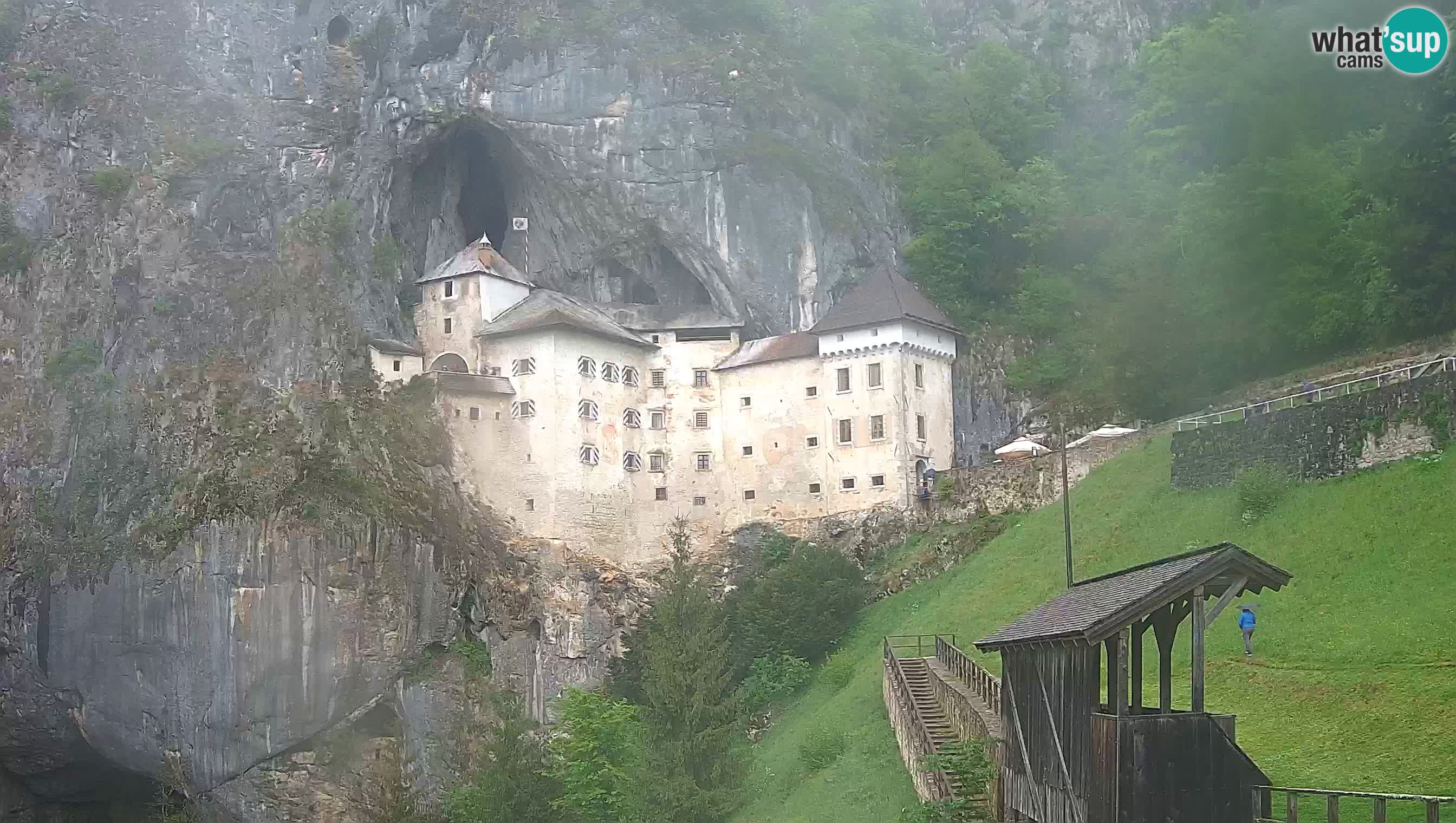 Web kamera Predjamski dvorac – Postojna – Slovenija