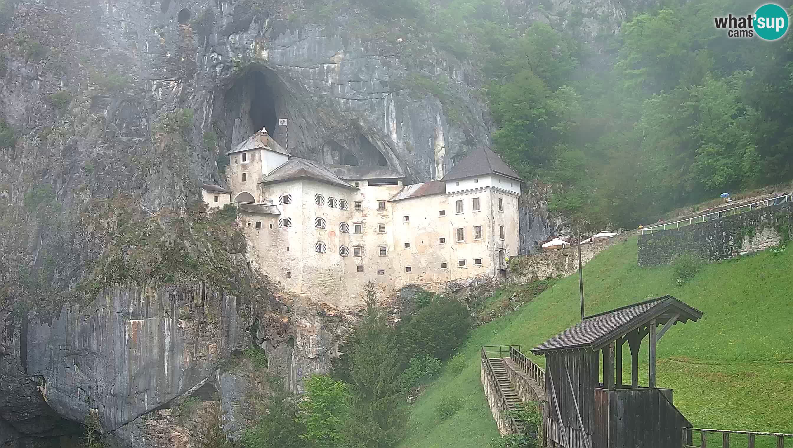 Live Webcam Predjamski grad – Predjama Castle – Postojna – Slovenia