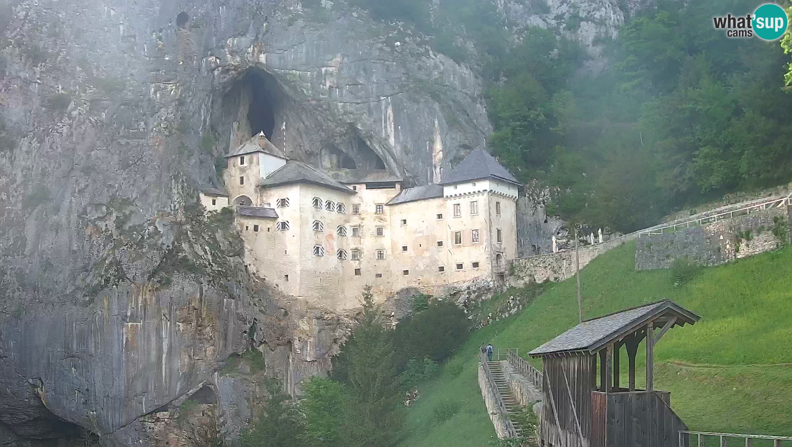 Live Webcam Predjamski grad – Predjama Castle – Postojna – Slovenia
