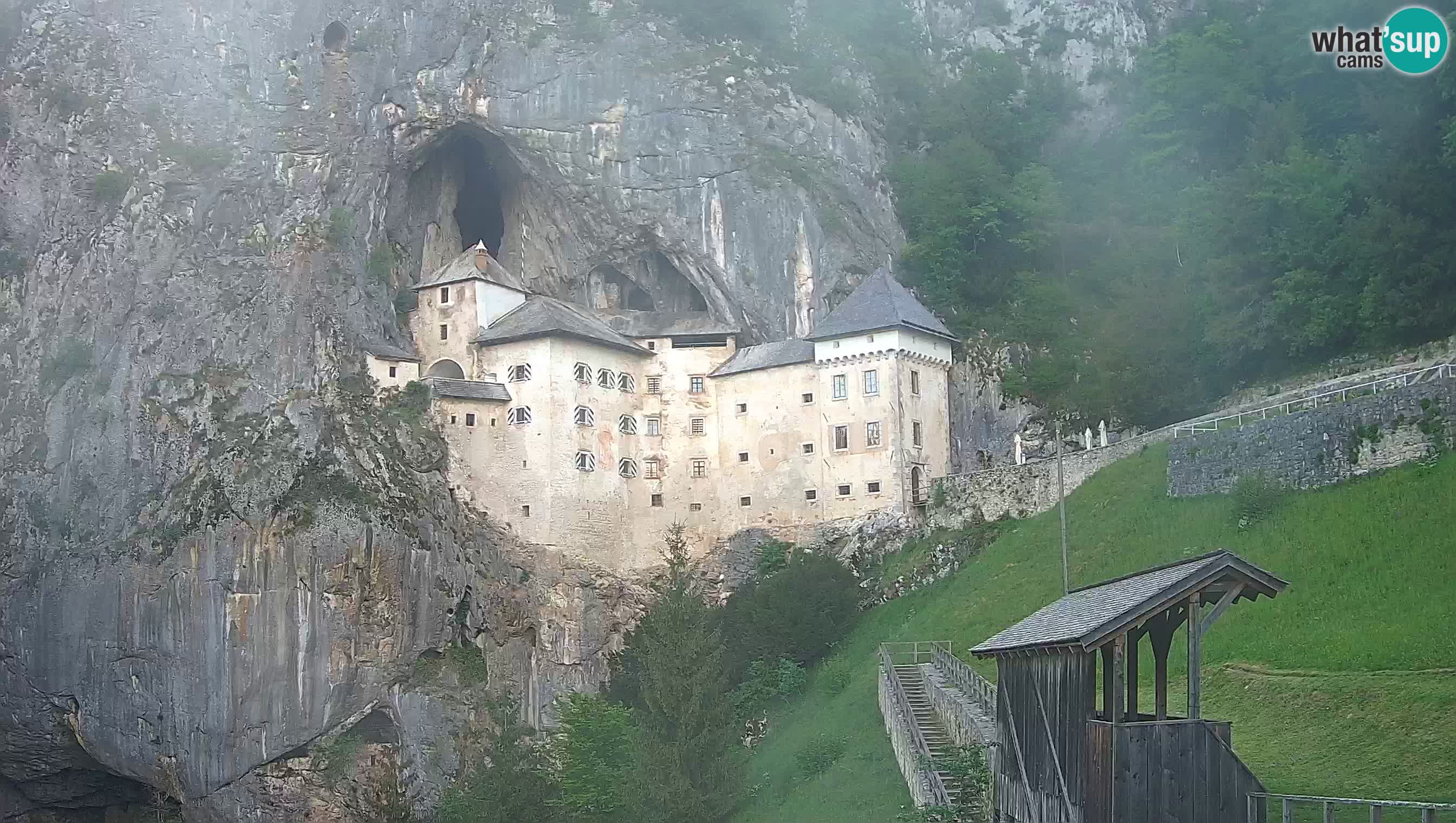 Camera en vivo Castillo de Predjama – Postojna – Eslovenia