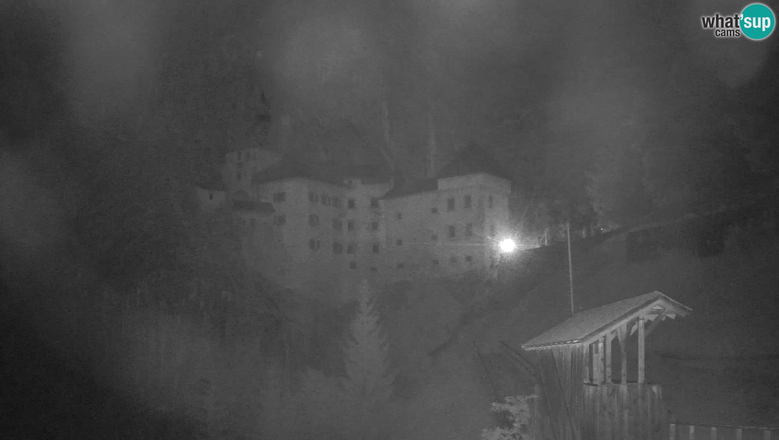 Live Webcam Höhlenburg Predjama – Postojna – Slowenien