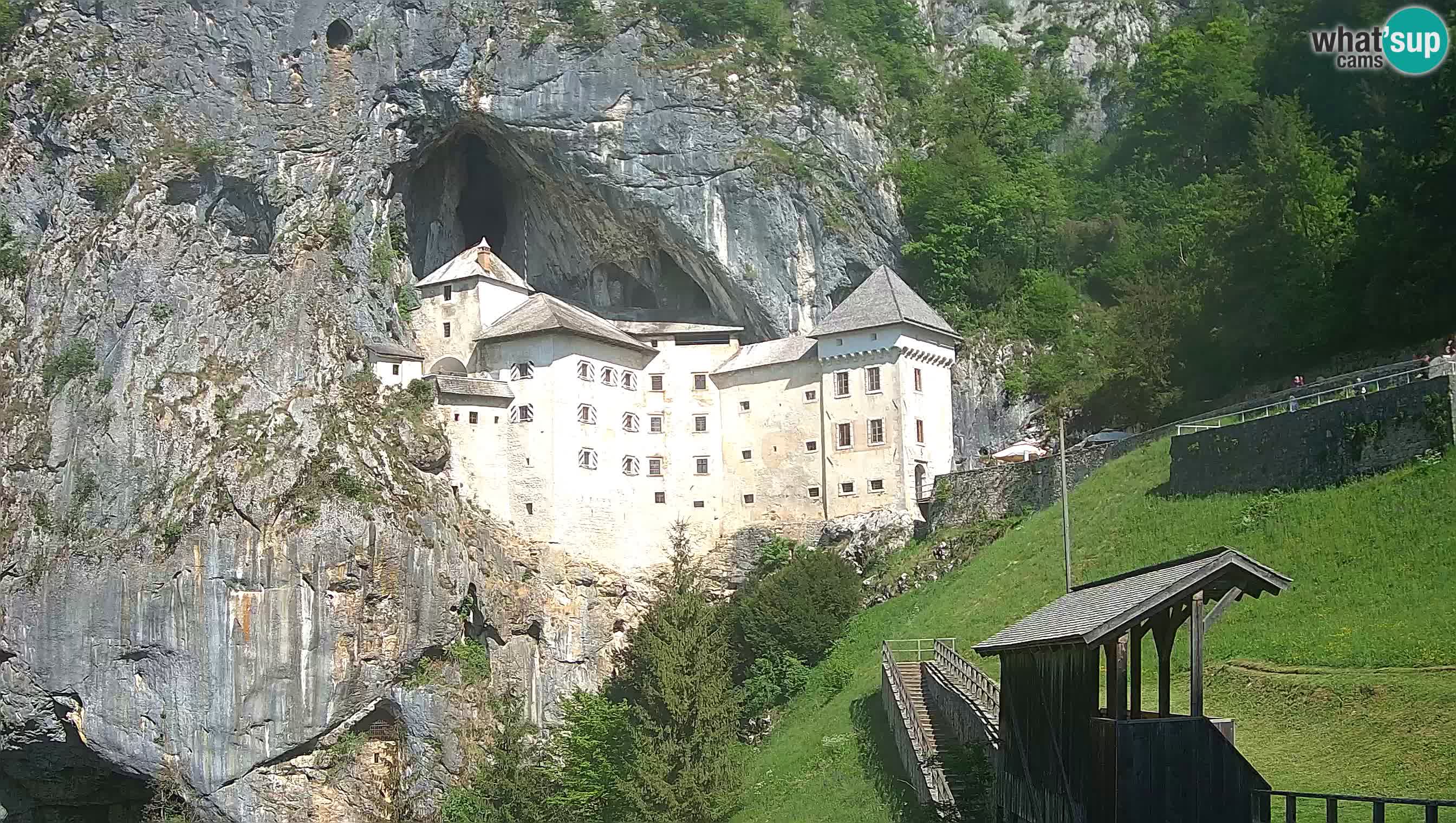 Live Webcam Castello di Predjama – Postumia – Slovenia