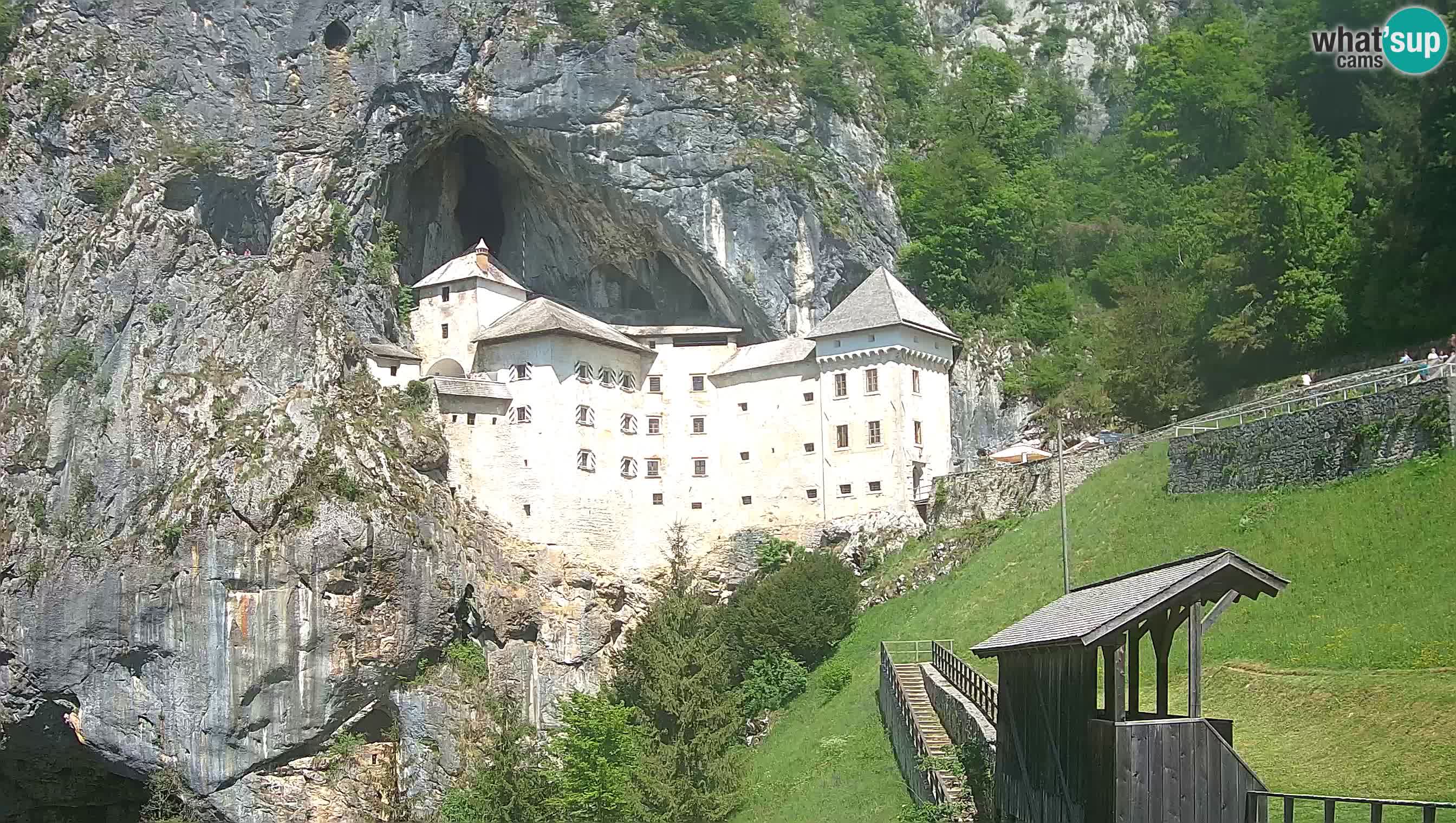 Live Webcam Castello di Predjama – Postumia – Slovenia