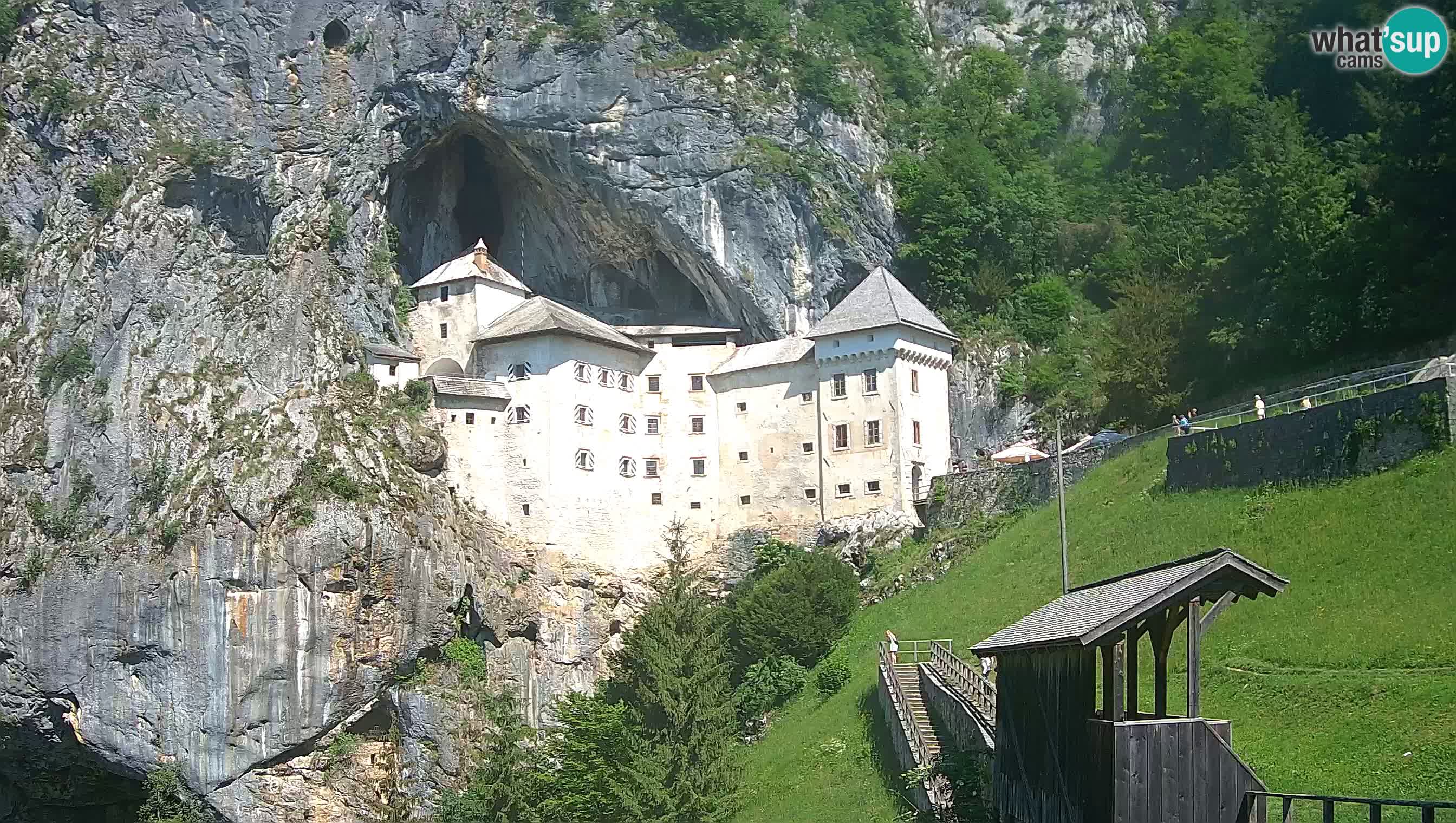 Web kamera Predjamski dvorac – Postojna – Slovenija