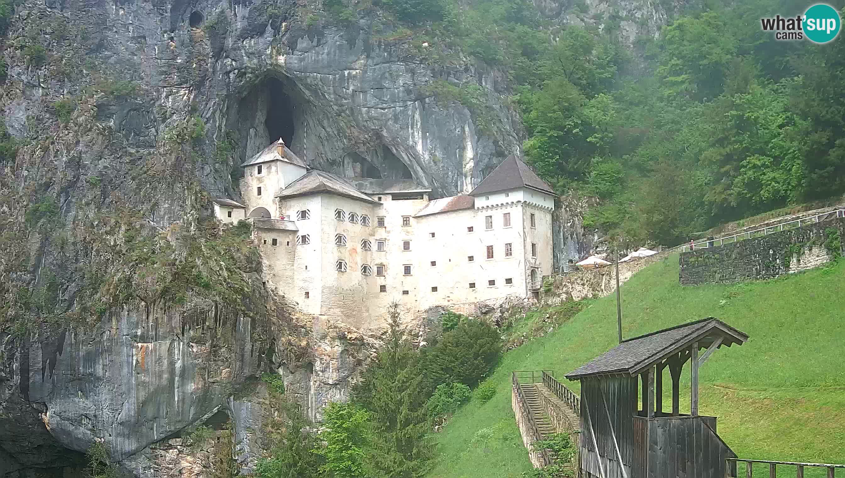 Live Webcam Castello di Predjama – Postumia – Slovenia