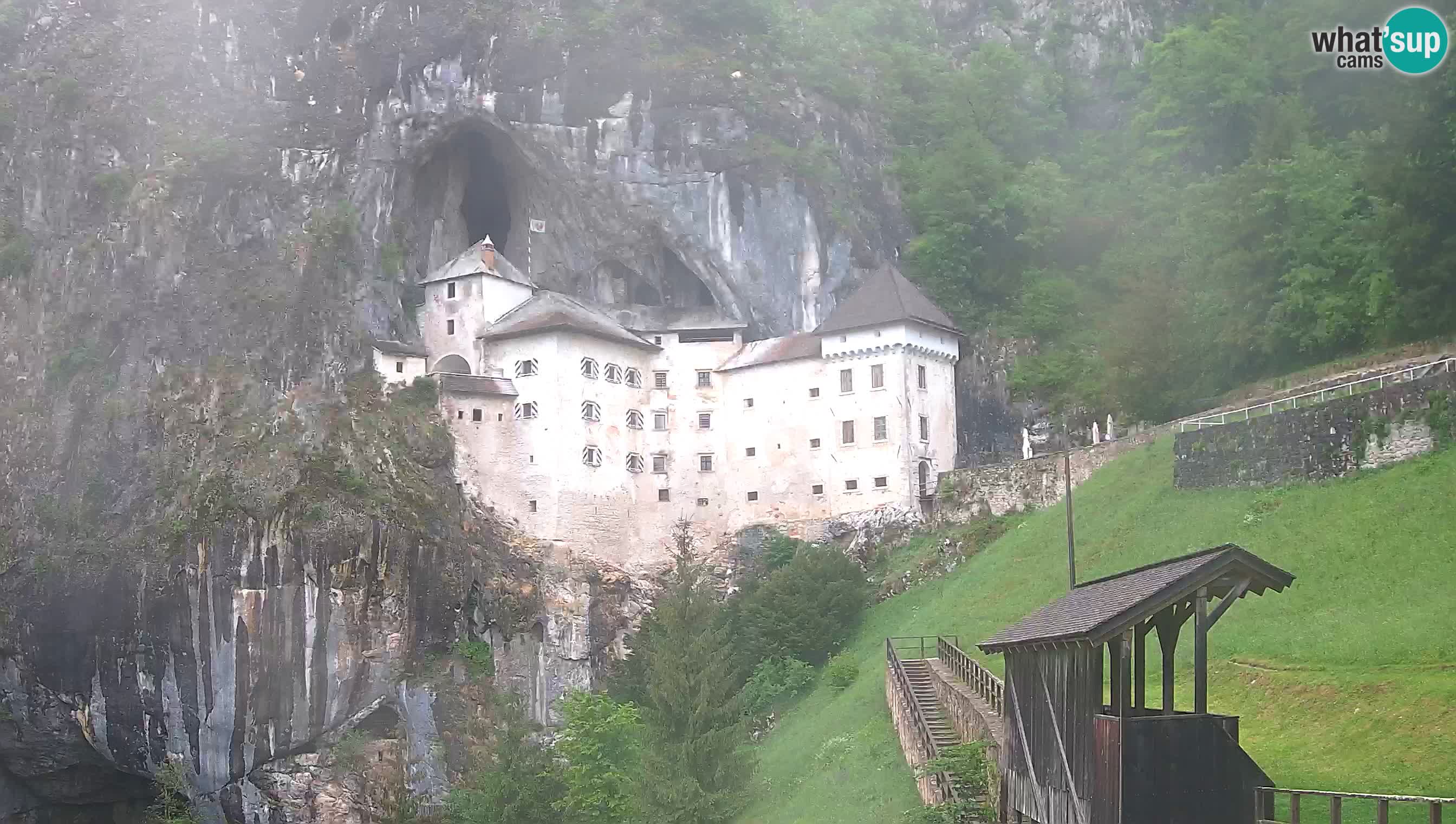 Camera en vivo Castillo de Predjama – Postojna – Eslovenia