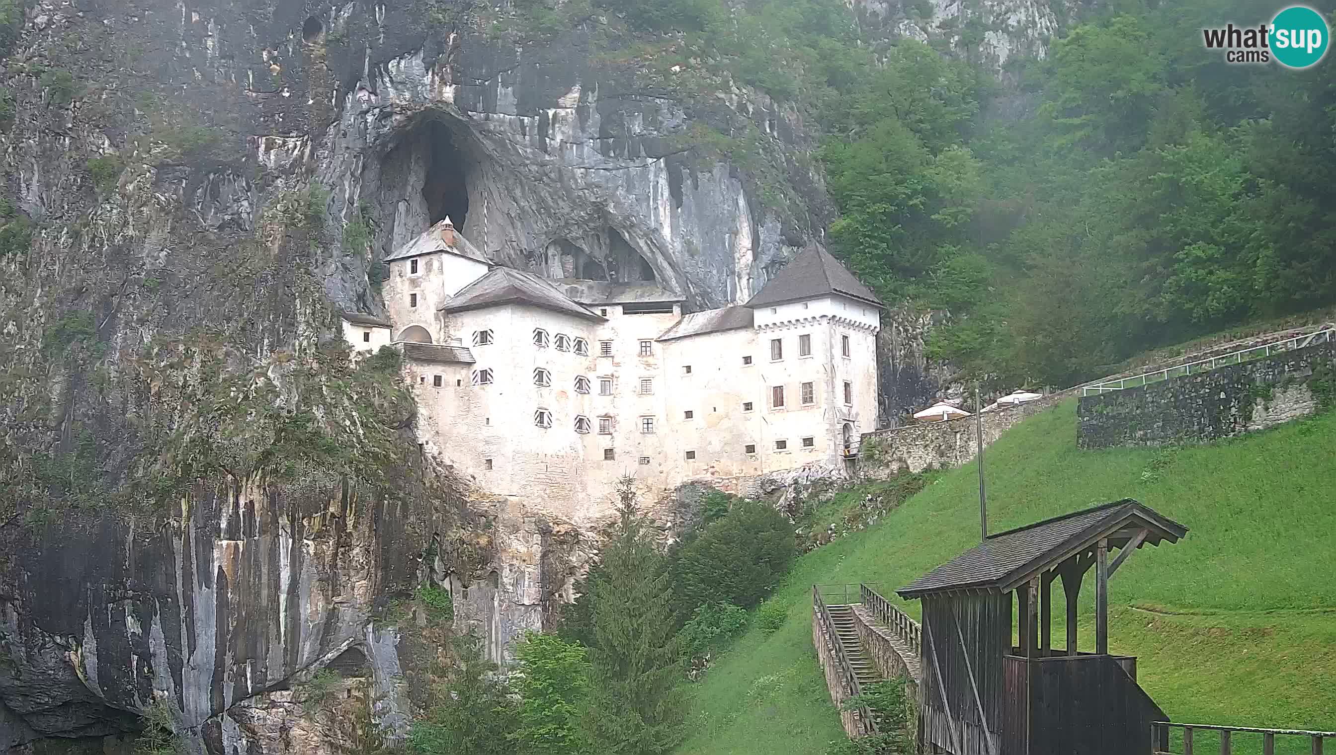 Camera en vivo Castillo de Predjama – Postojna – Eslovenia