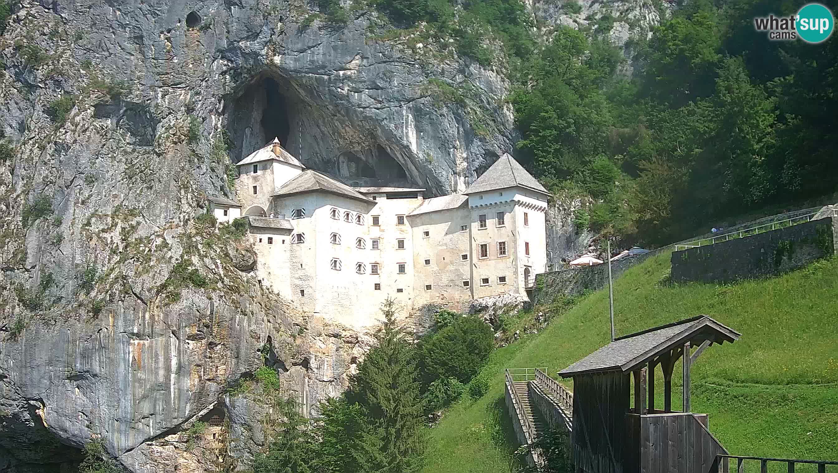 Live Webcam Castello di Predjama – Postumia – Slovenia