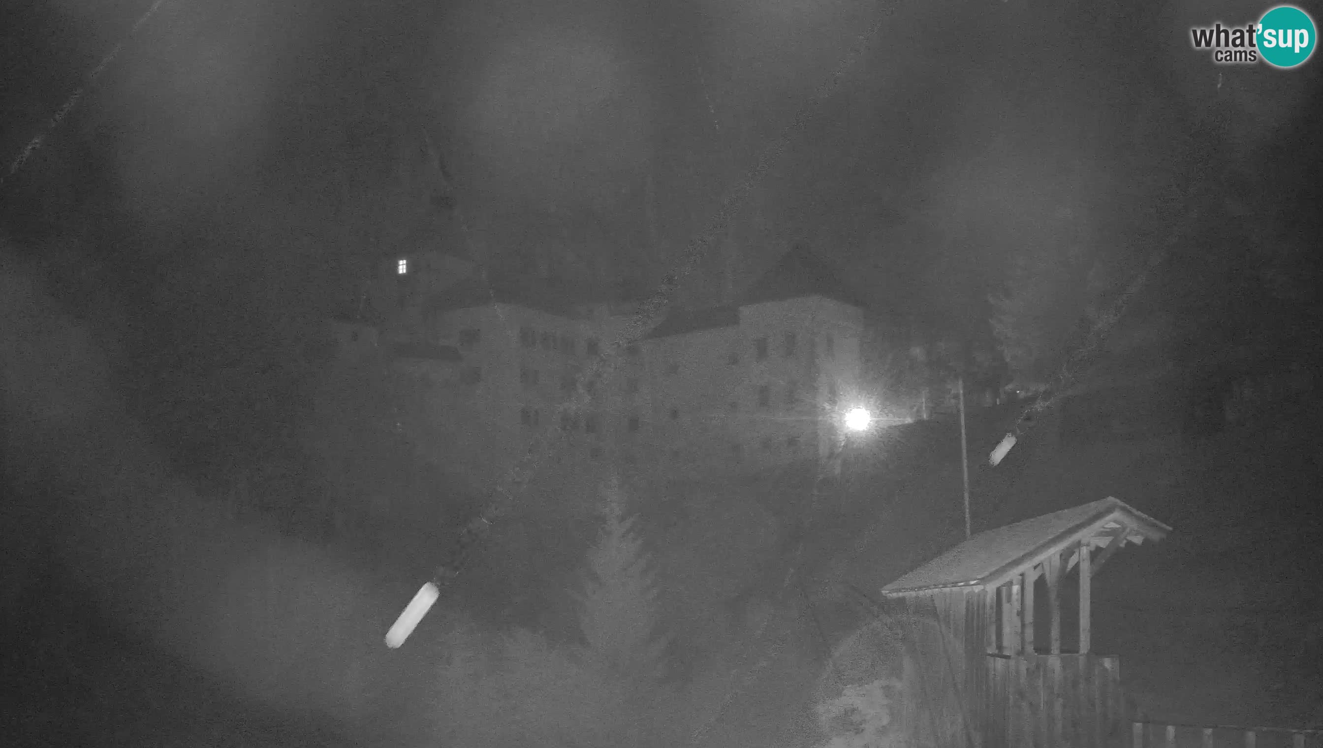 Live Webcam Höhlenburg Predjama – Postojna – Slowenien