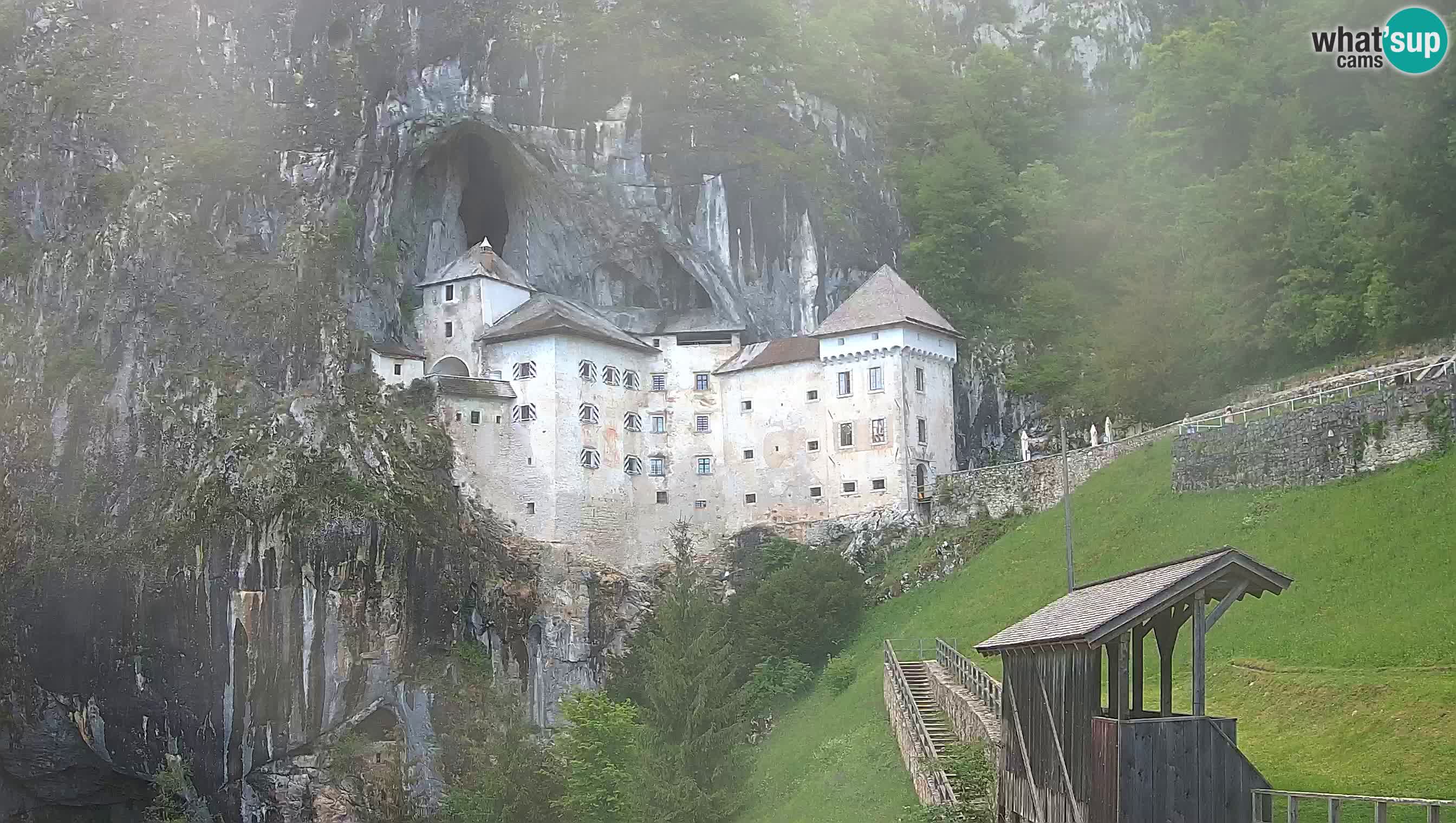Live Webcam Castello di Predjama – Postumia – Slovenia