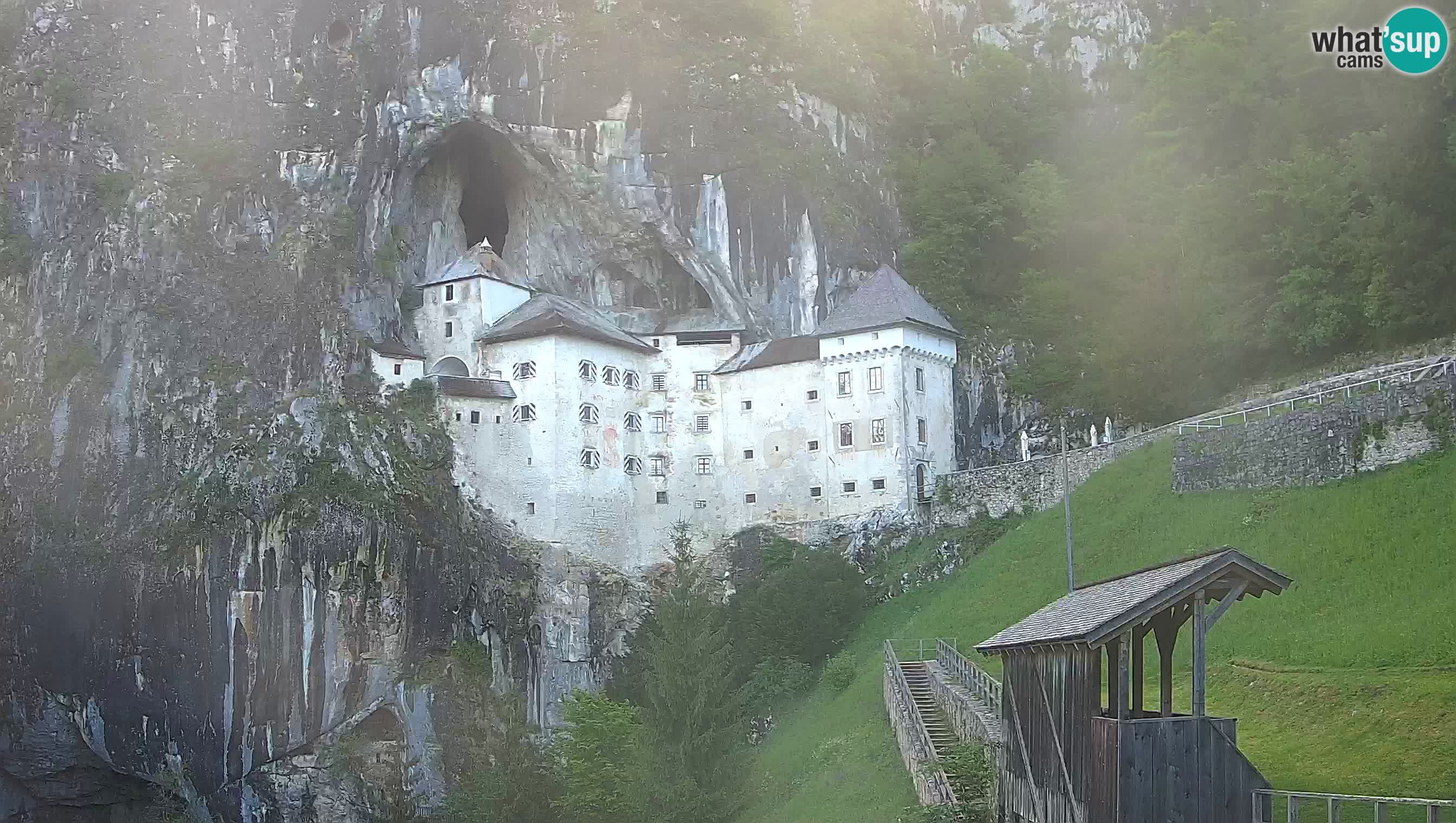 Camera en vivo Castillo de Predjama – Postojna – Eslovenia
