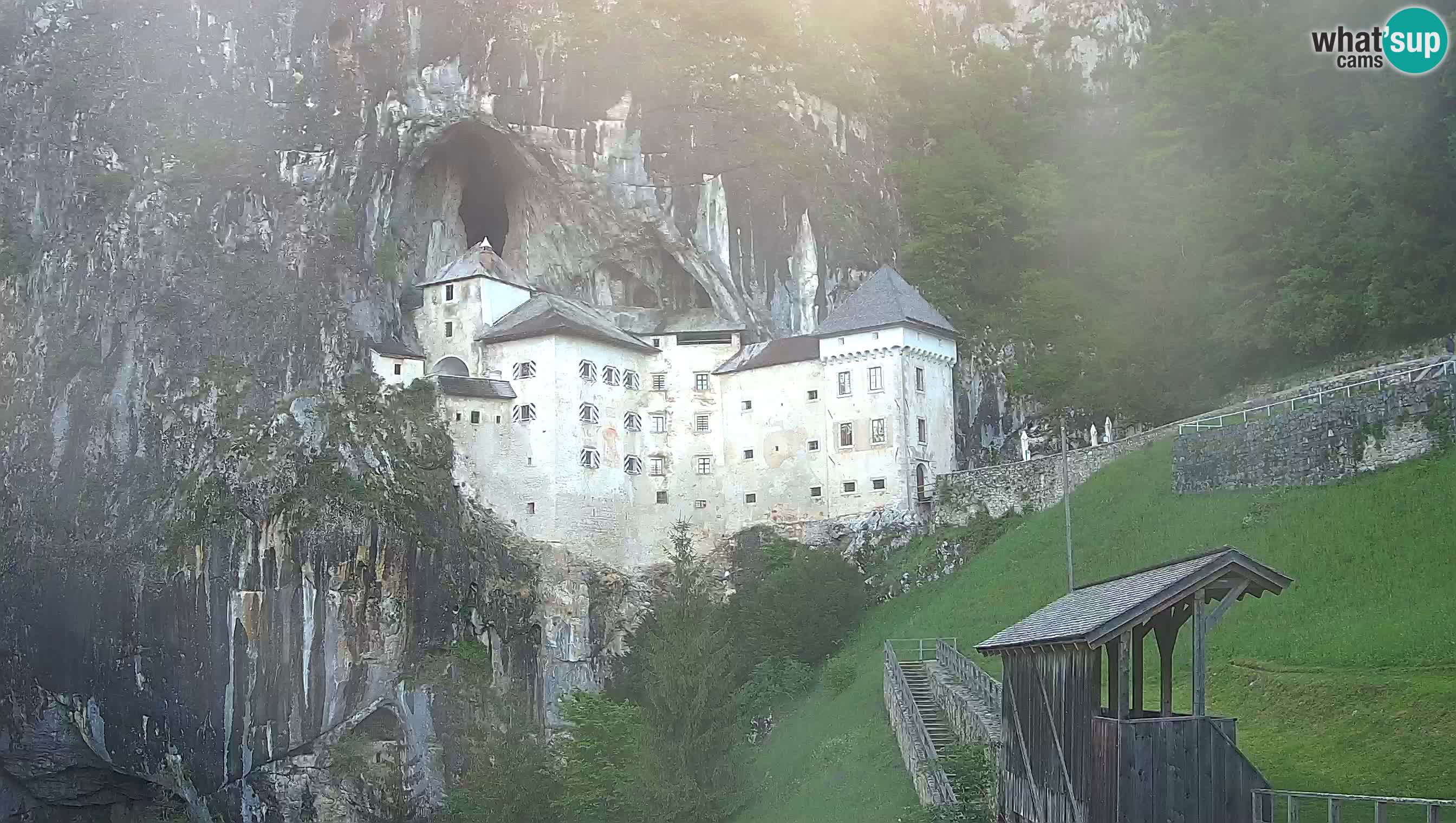 Camera en vivo Castillo de Predjama – Postojna – Eslovenia