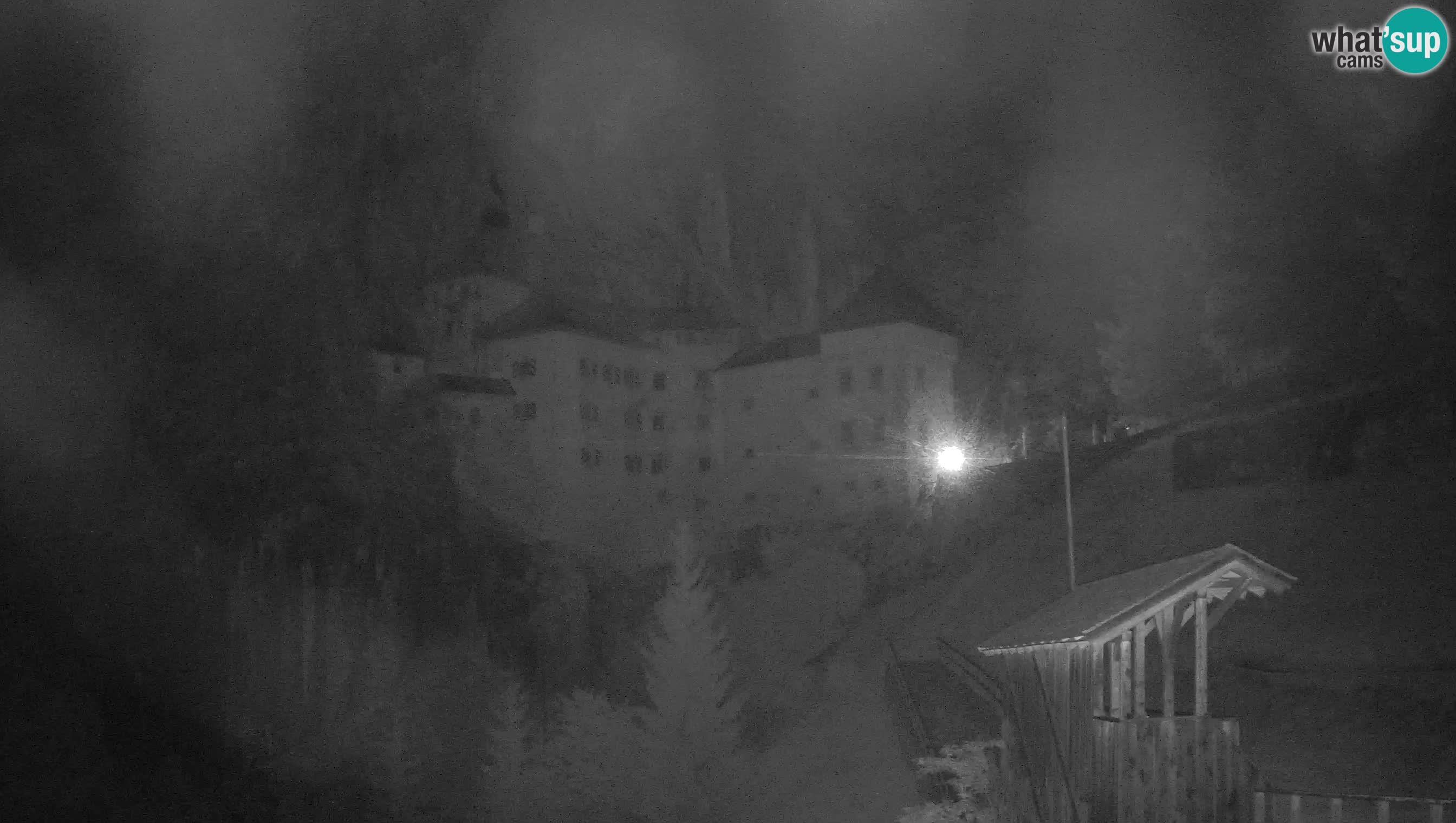 Live Webcam Grad Predjama – Château de Predjama – Postojna – Slovénie