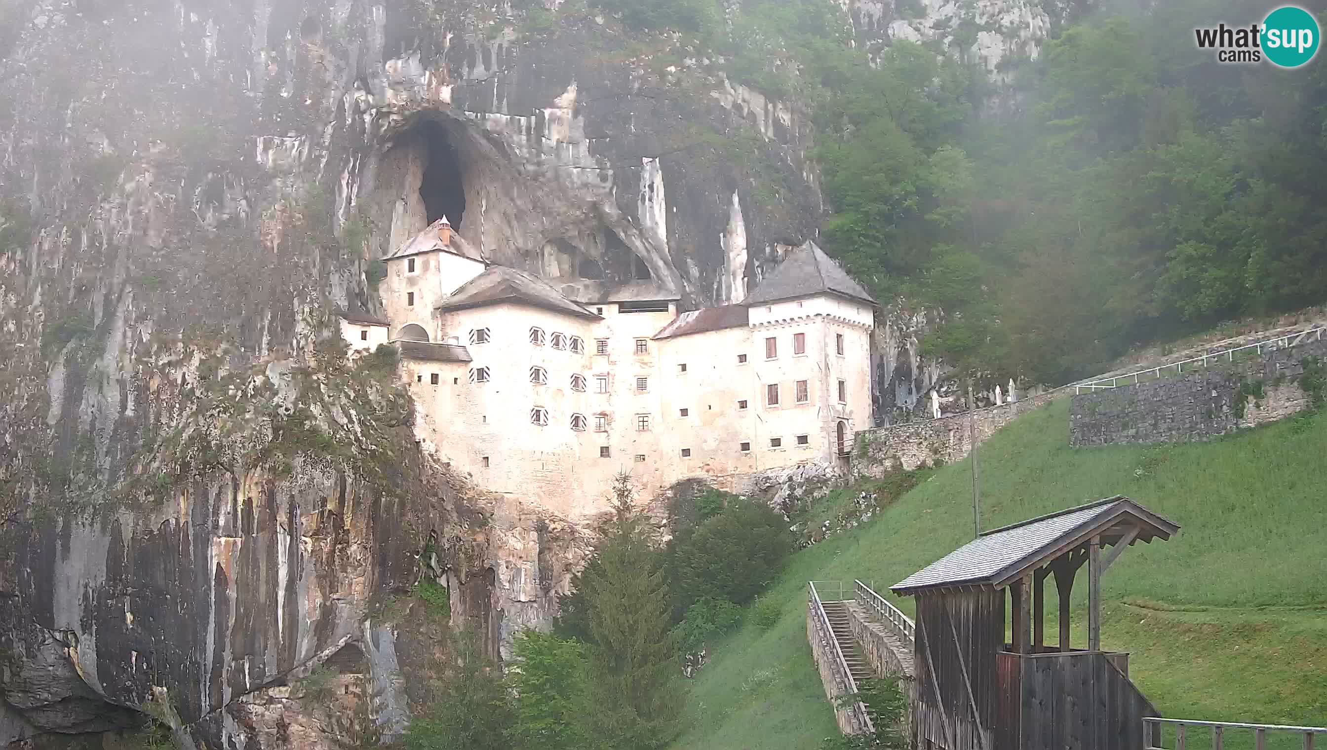 Camera en vivo Castillo de Predjama – Postojna – Eslovenia