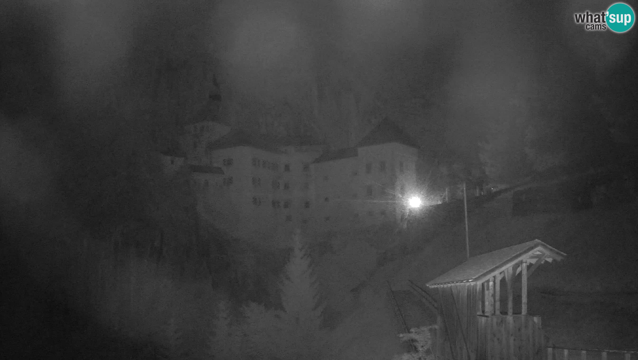 Live Webcam Grad Predjama – Château de Predjama – Postojna – Slovénie