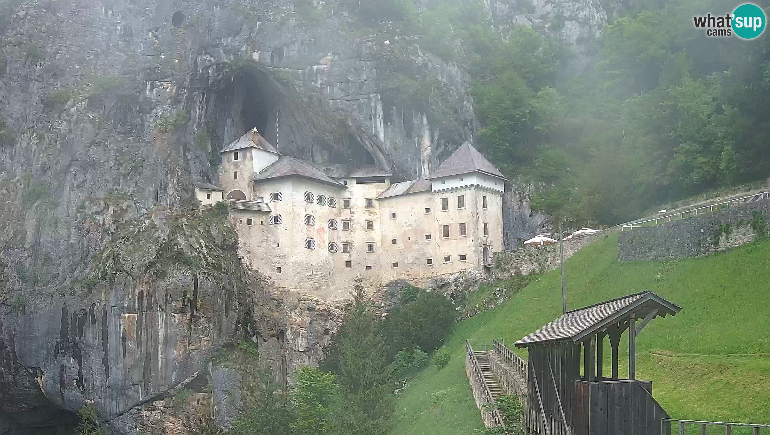 Live Webcam Predjamski grad – Predjama Castle – Postojna – Slovenia