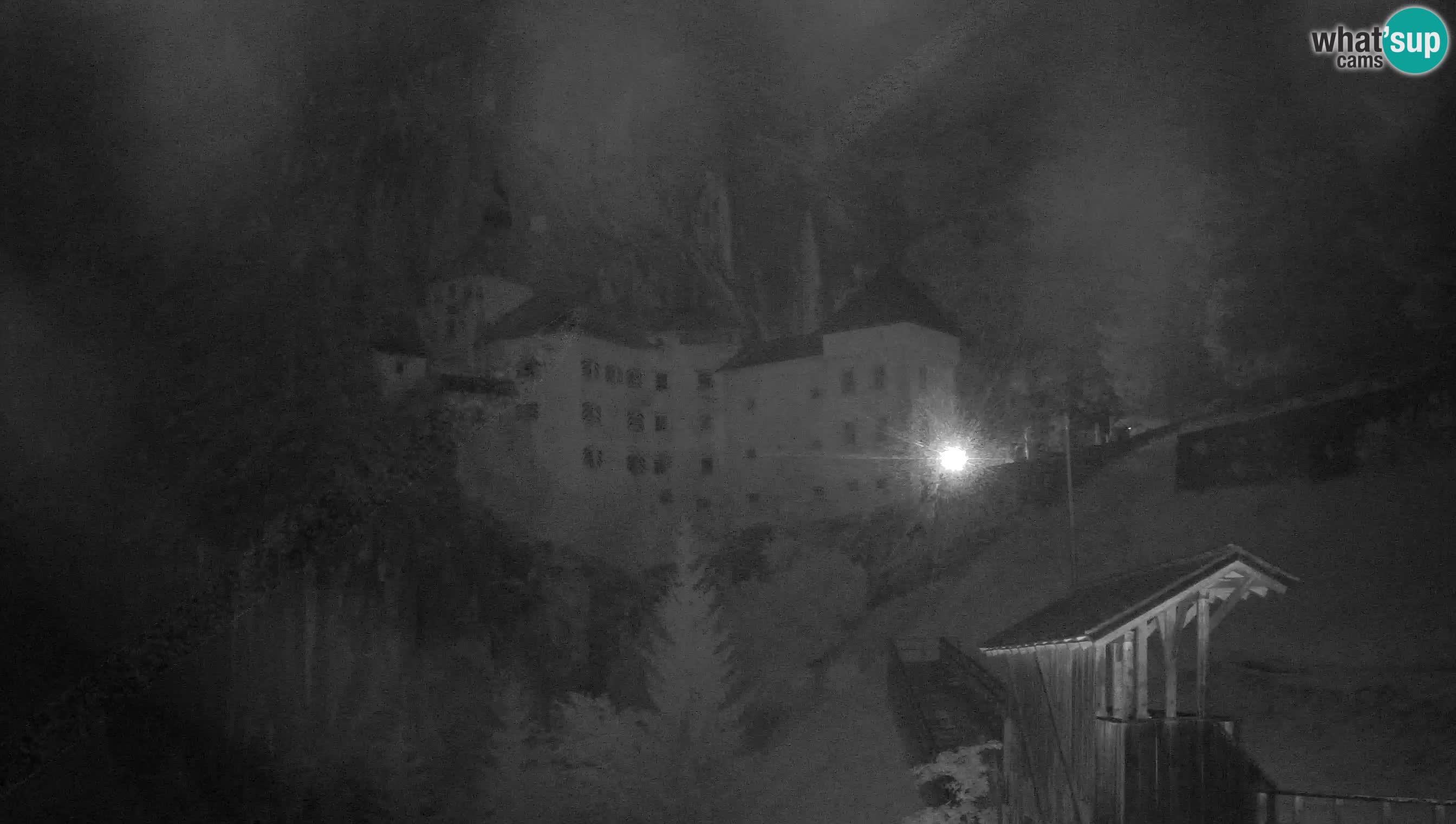 Live Webcam Grad Predjama – Château de Predjama – Postojna – Slovénie