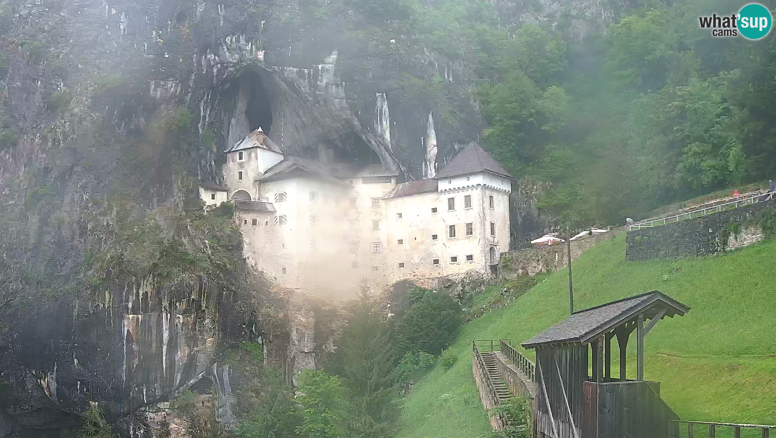Live Webcam Castello di Predjama – Postumia – Slovenia