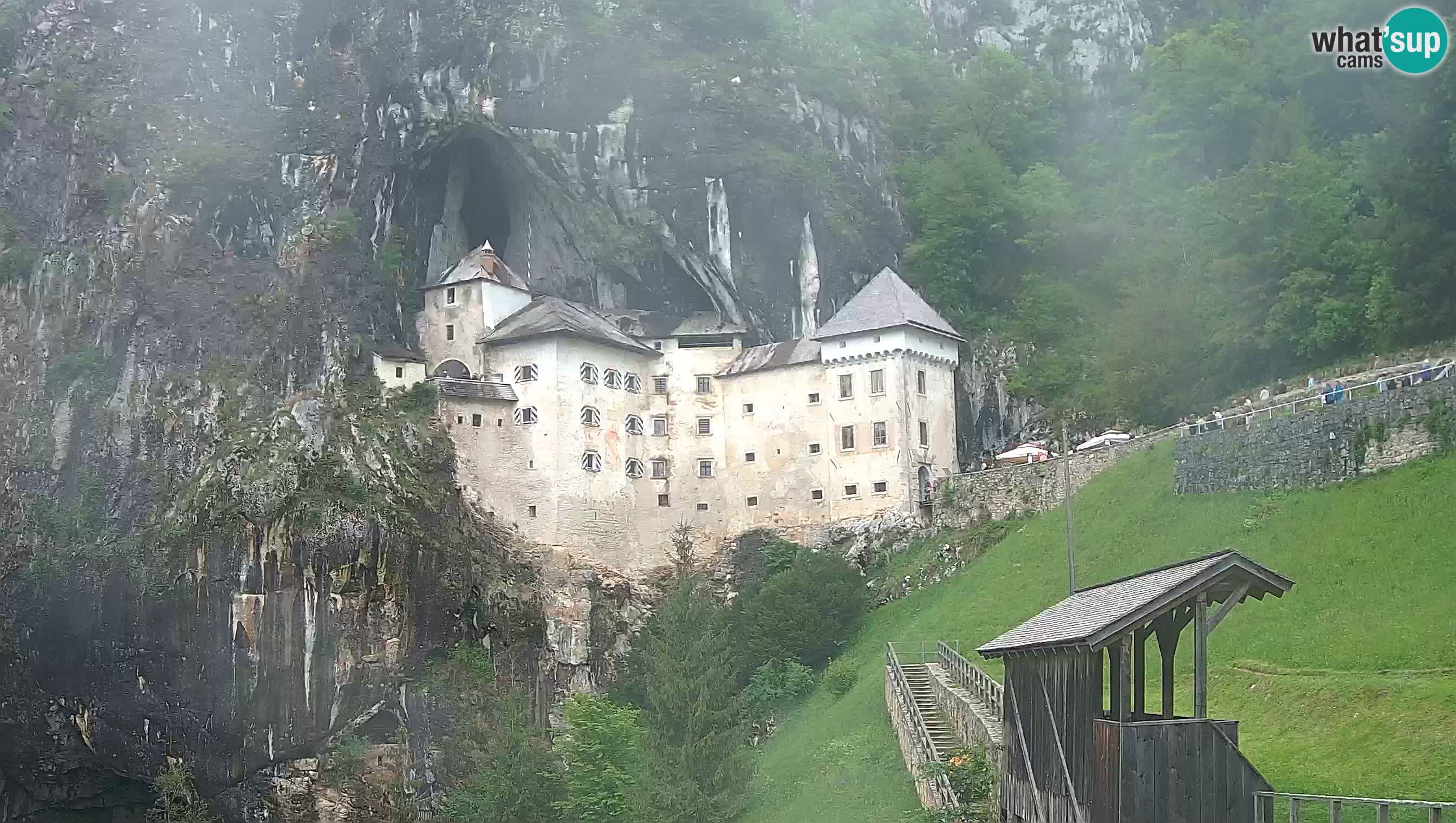 Live Webcam Predjamski grad – Predjama Castle – Postojna – Slovenia