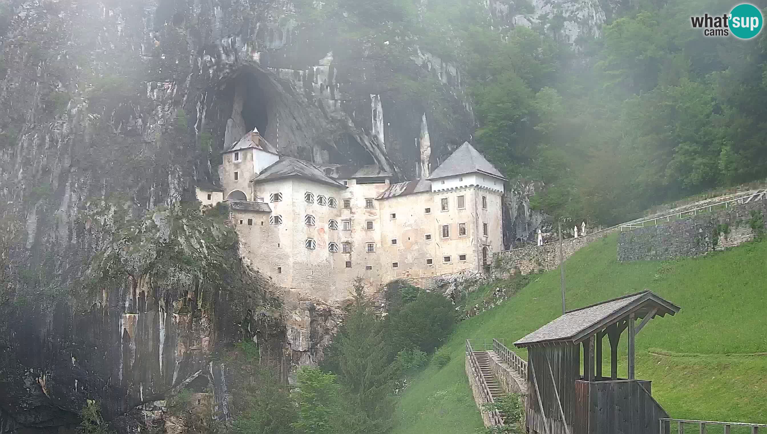 Live Webcam Castello di Predjama – Postumia – Slovenia