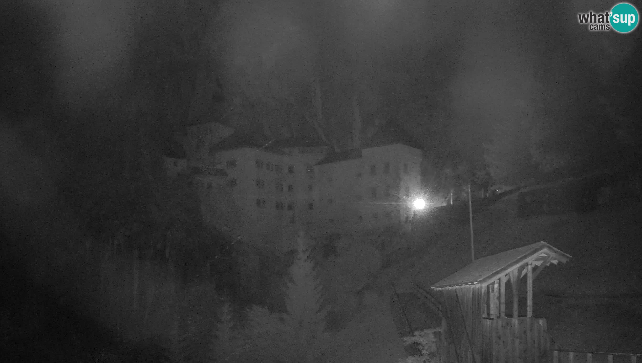 Live Webcam Grad Predjama – Château de Predjama – Postojna – Slovénie