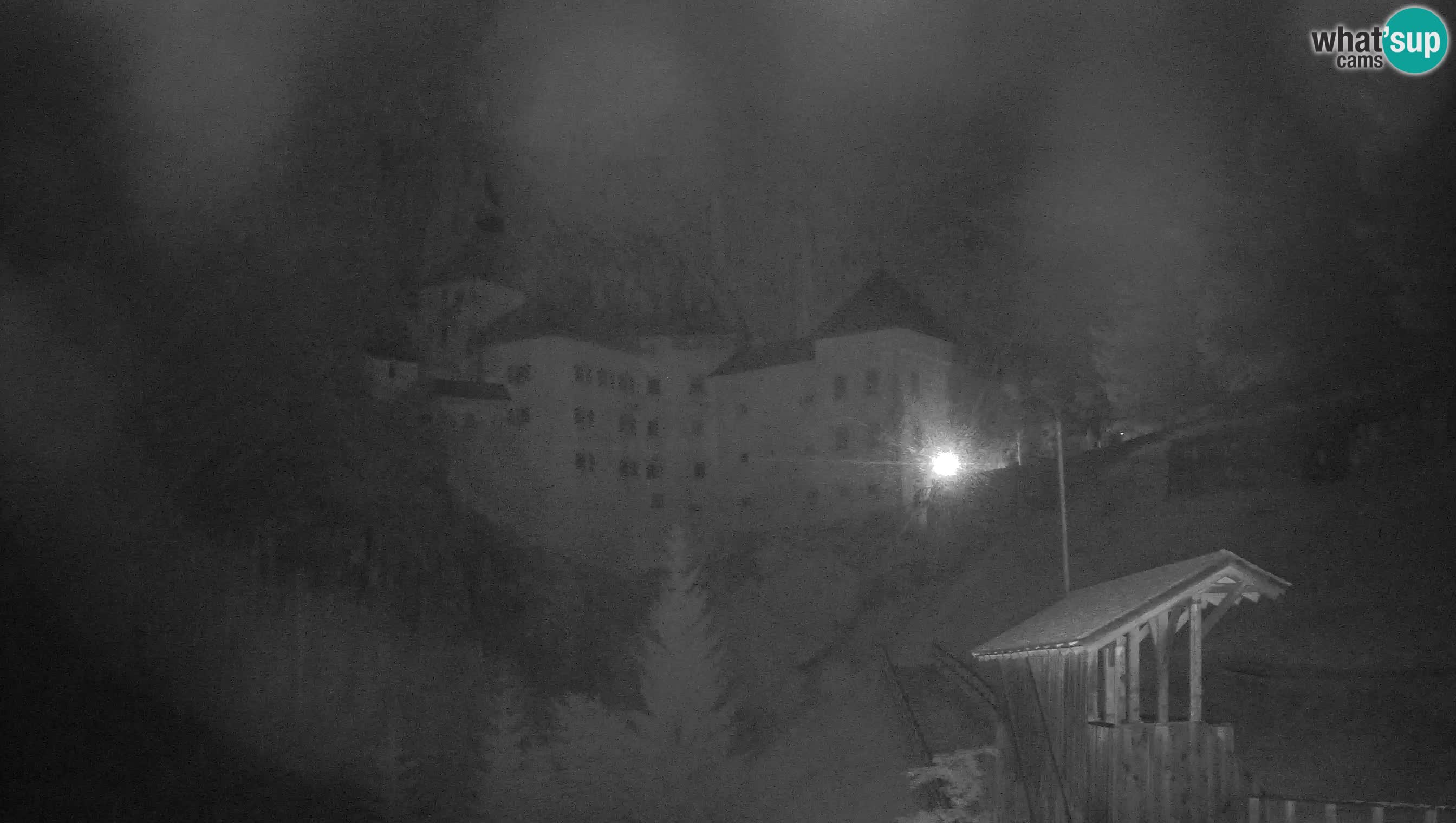 Web kamera Predjamski dvorac – Postojna – Slovenija