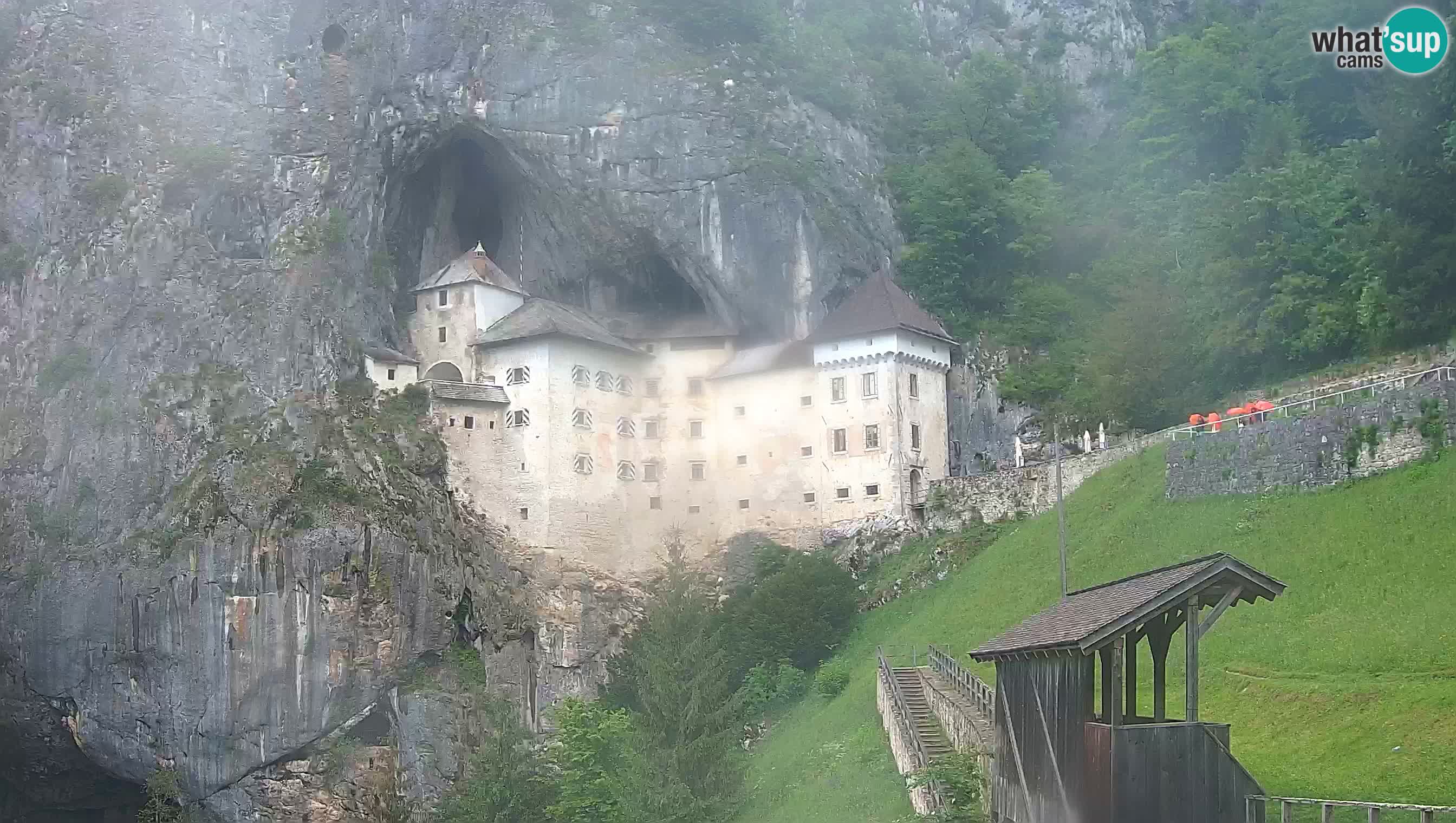 Live Webcam Castello di Predjama – Postumia – Slovenia