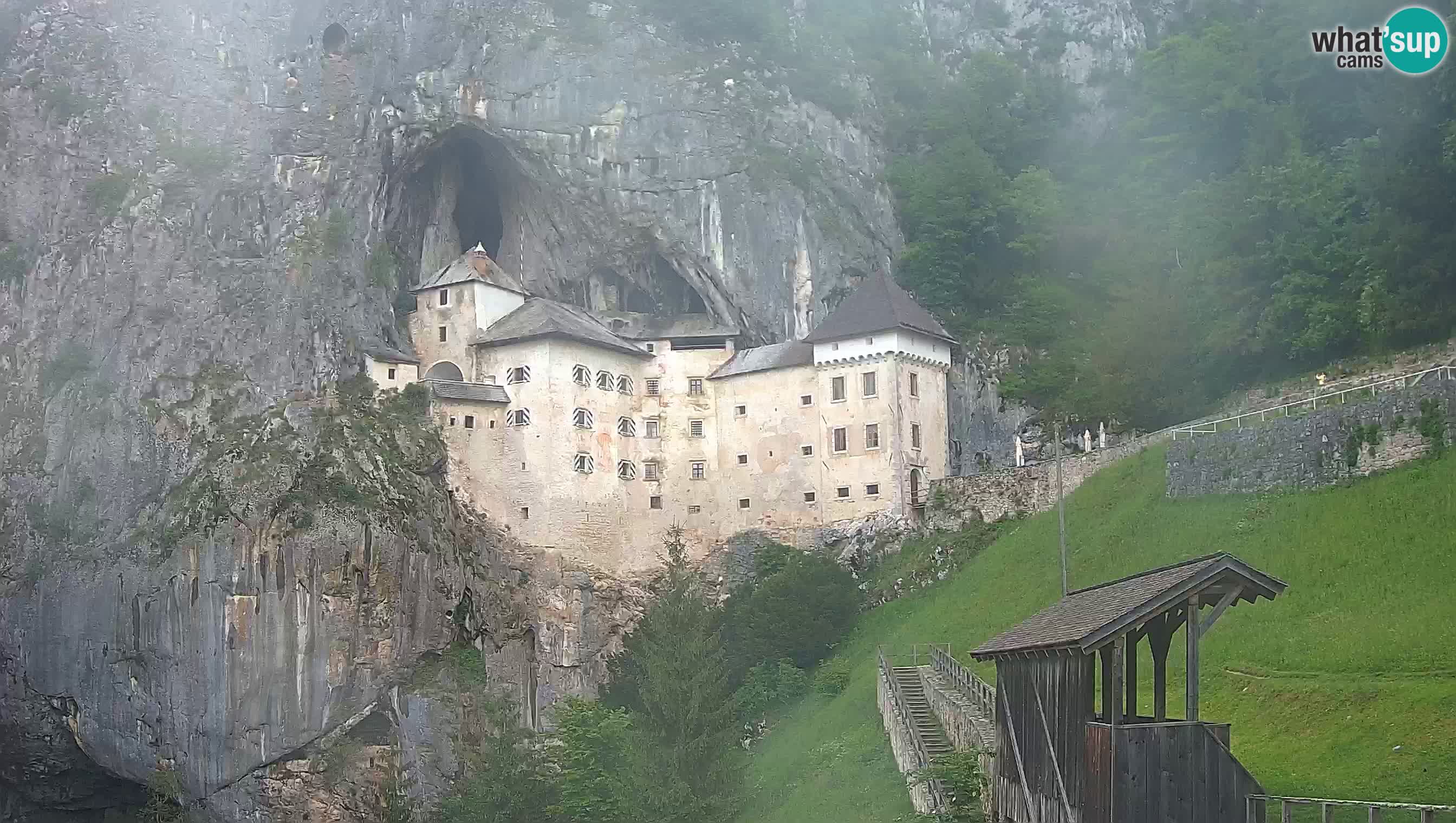 Camera en vivo Castillo de Predjama – Postojna – Eslovenia
