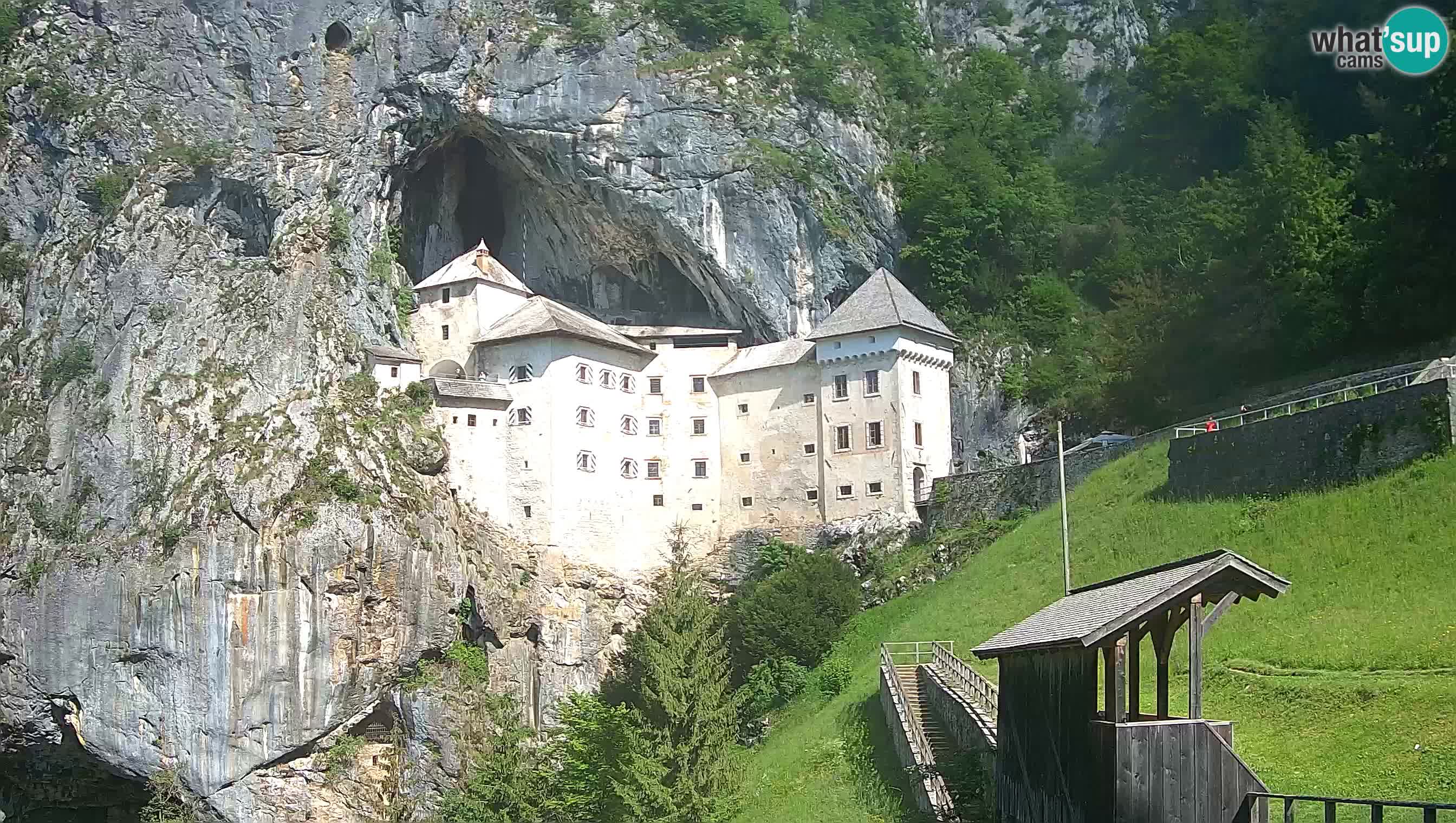 Live Webcam Predjamski grad – Predjama Castle – Postojna – Slovenia