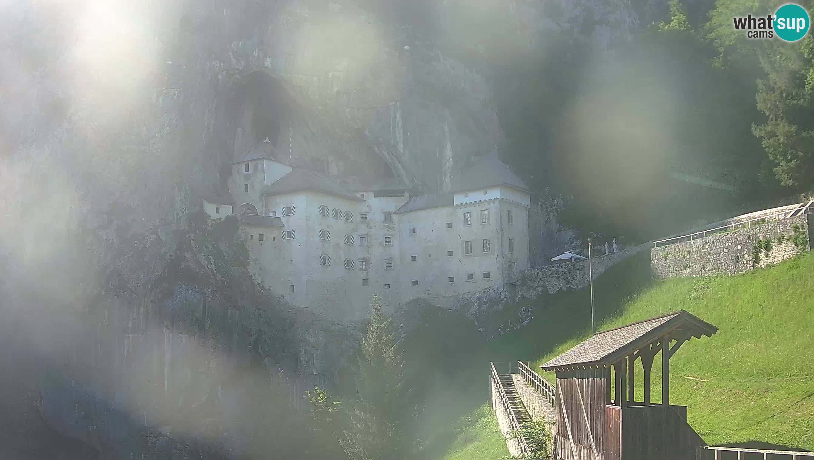 Camera en vivo Castillo de Predjama – Postojna – Eslovenia