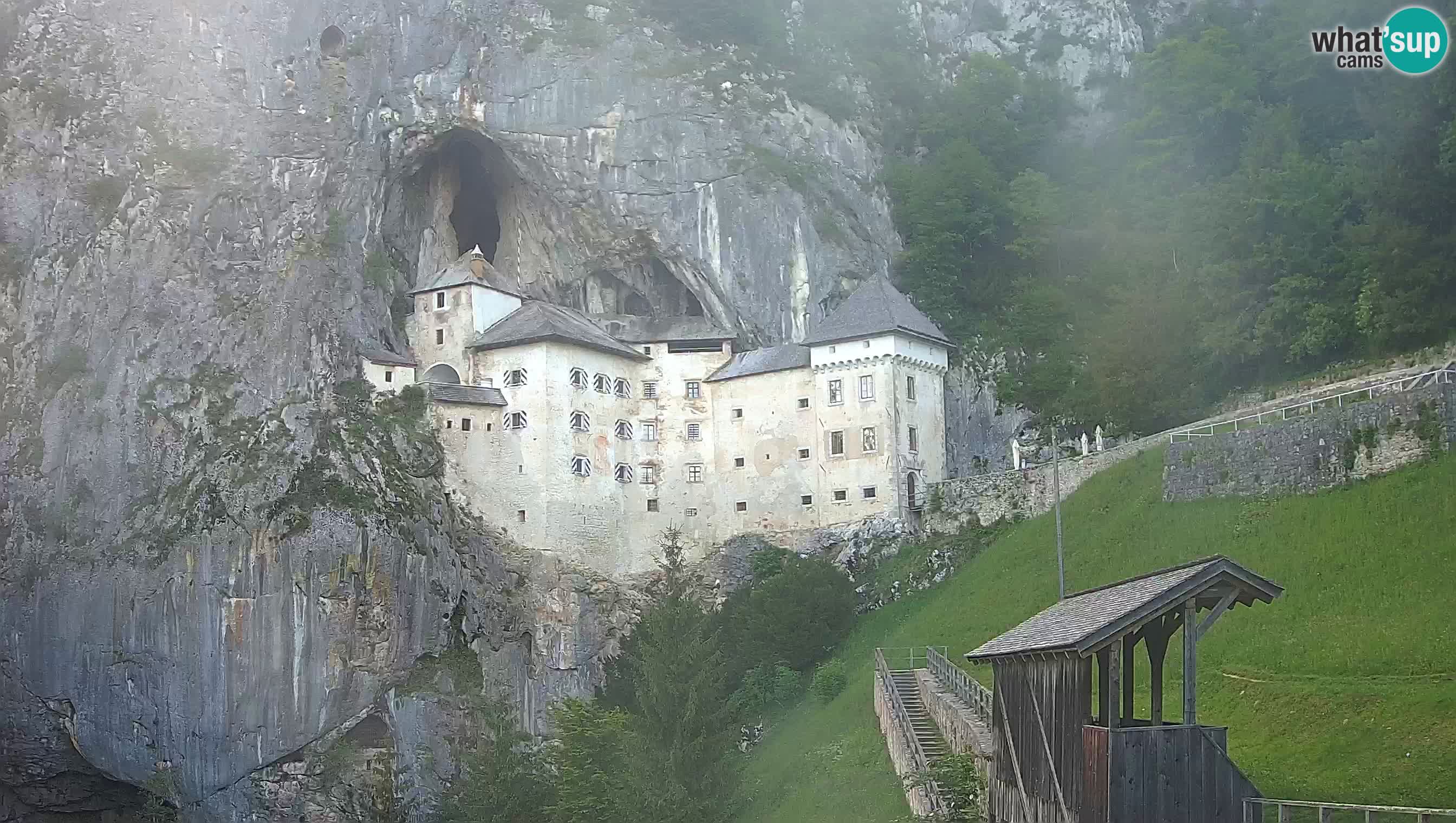 Live Webcam Castello di Predjama – Postumia – Slovenia