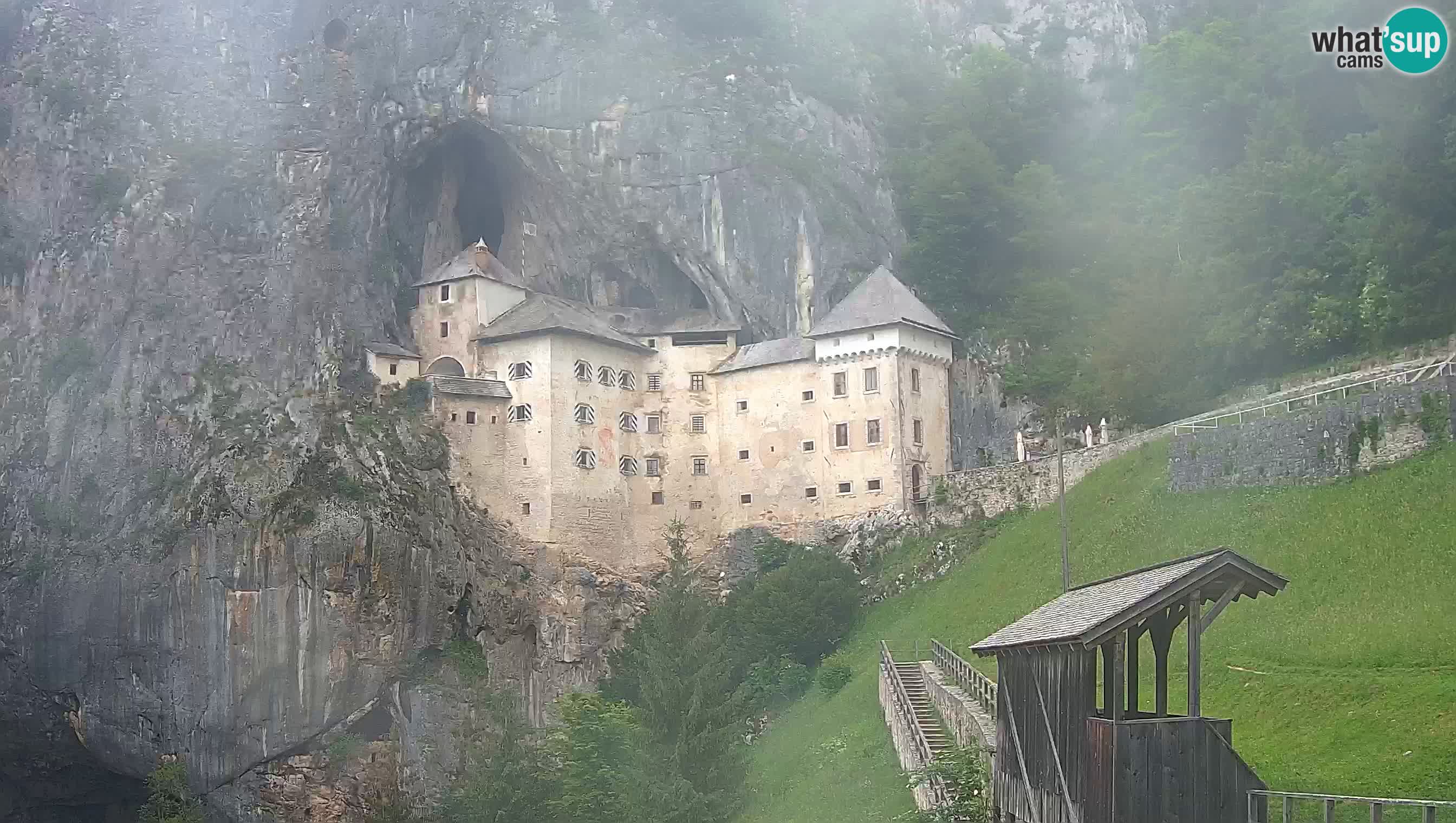 Live Webcam Castello di Predjama – Postumia – Slovenia