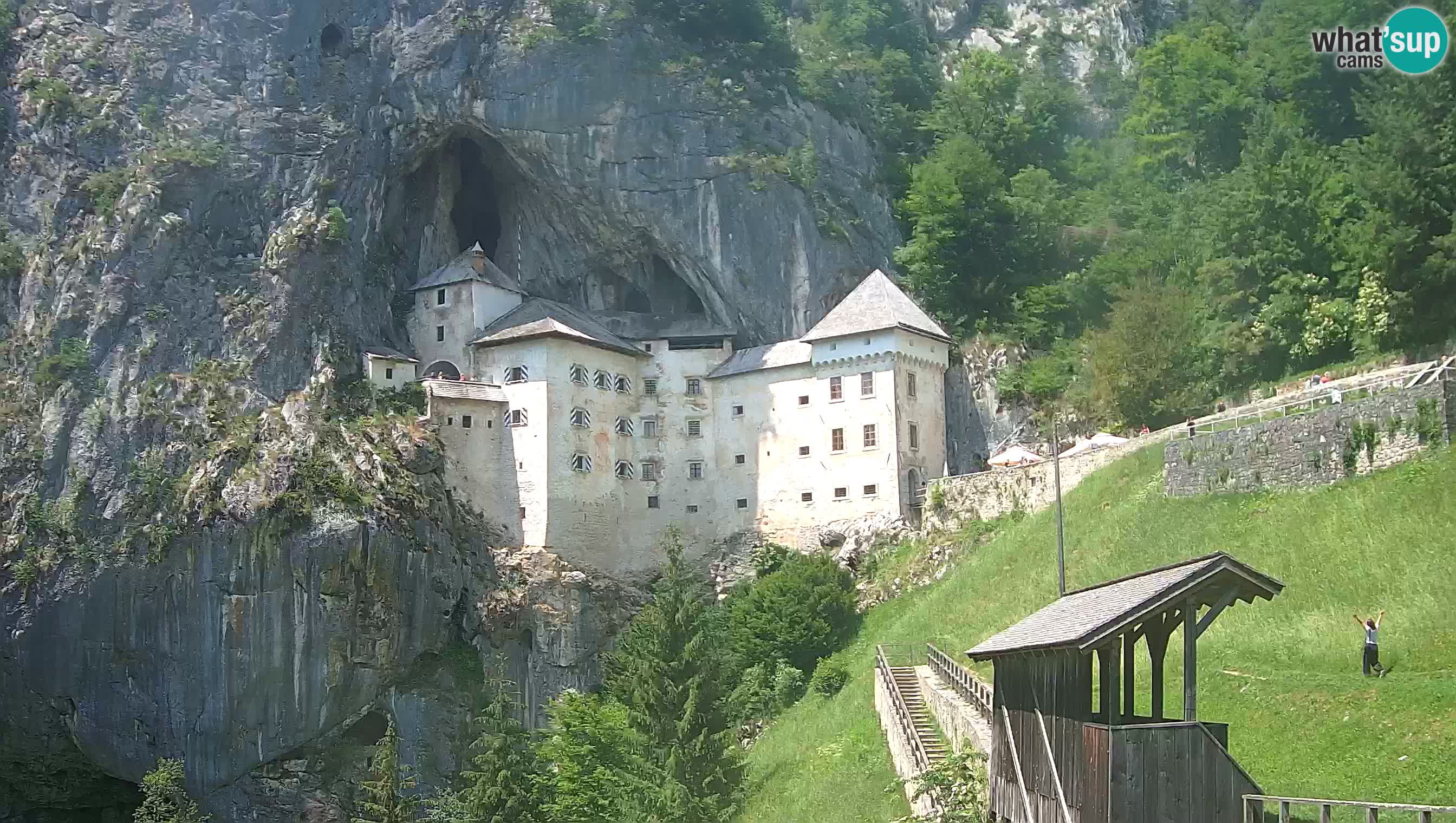 Web kamera Predjamski dvorac – Postojna – Slovenija